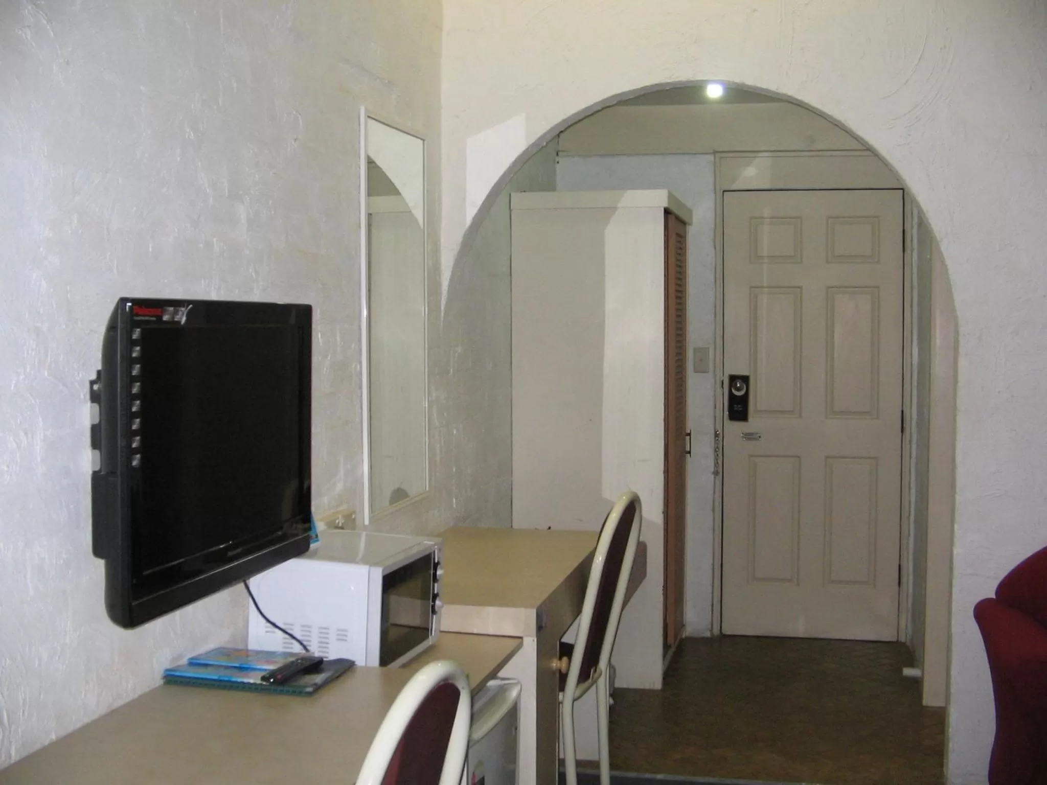 TV and multimedia, TV/Entertainment Center in The Nambucca Motel