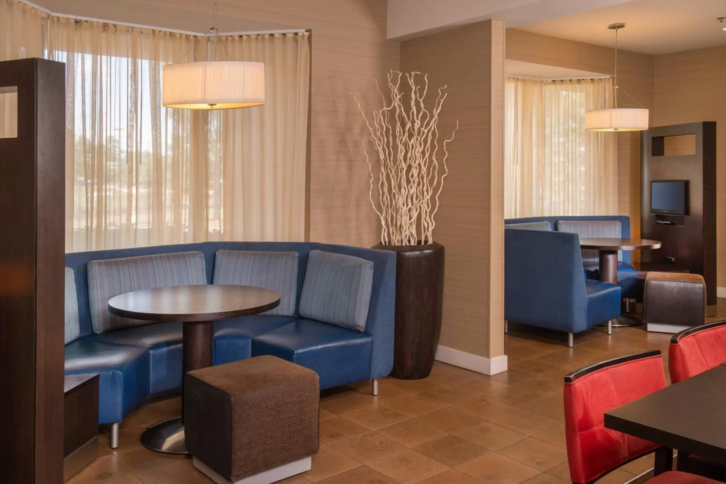 Other, Seating Area in Courtyard by Marriott North Charleston Airport Coliseum