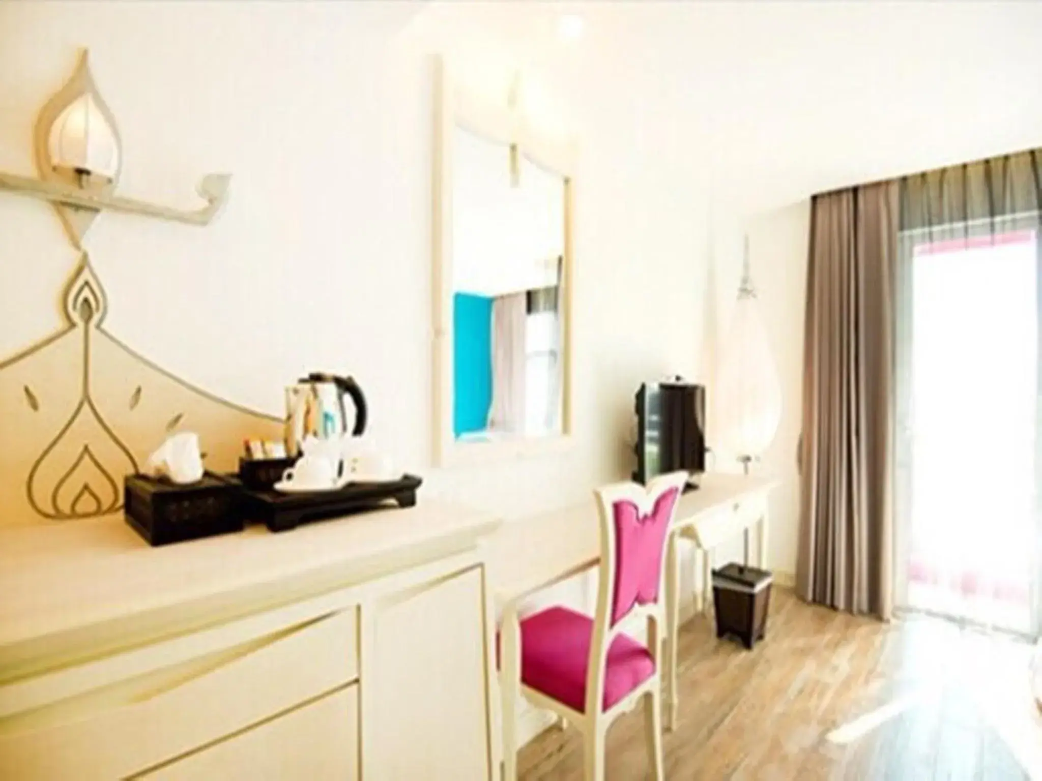 Superior Double Room in Vassana Design Hotel