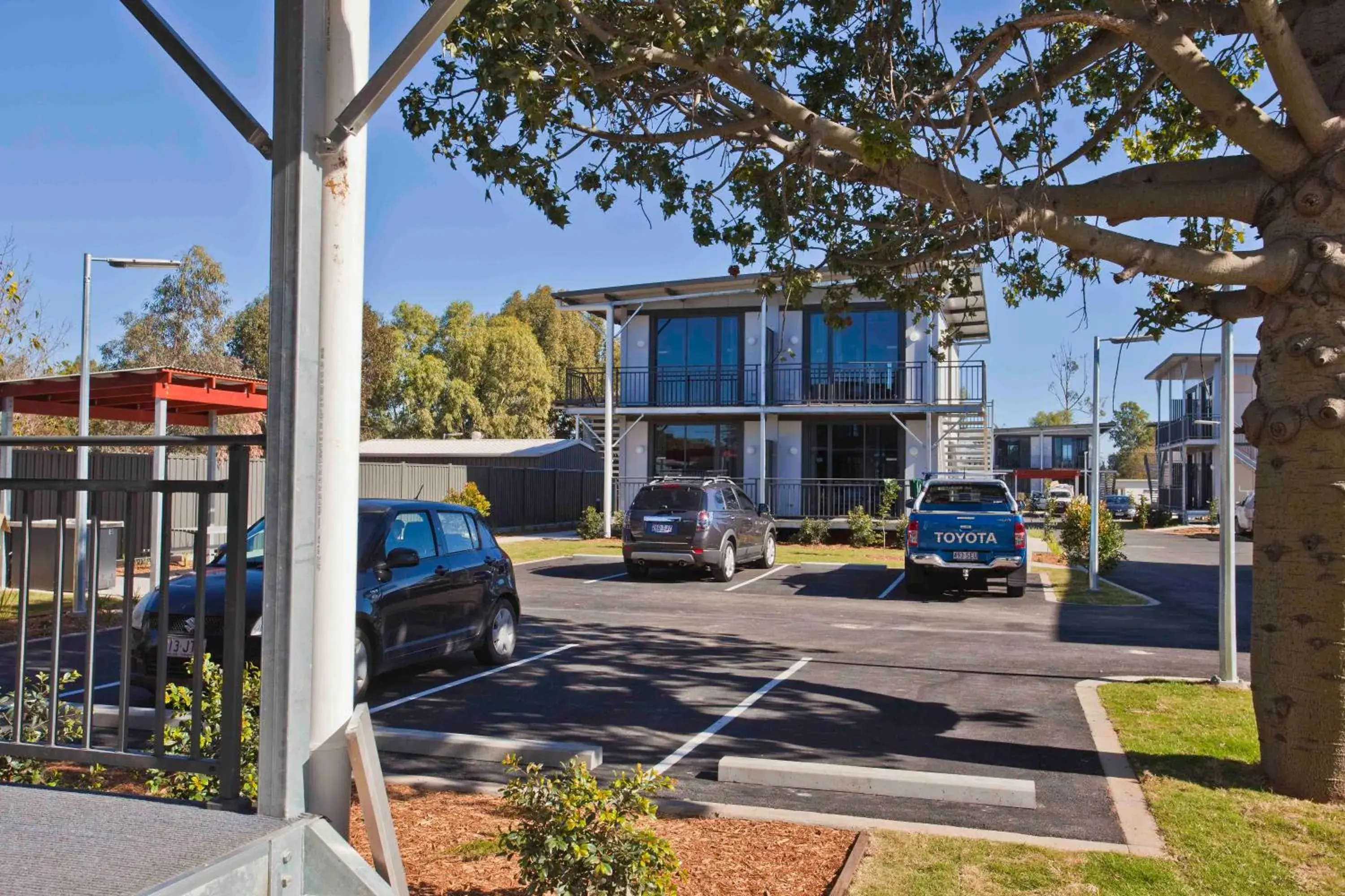 Property building in Kings Park - Accommodation Property building in Kings Park - Accommodation