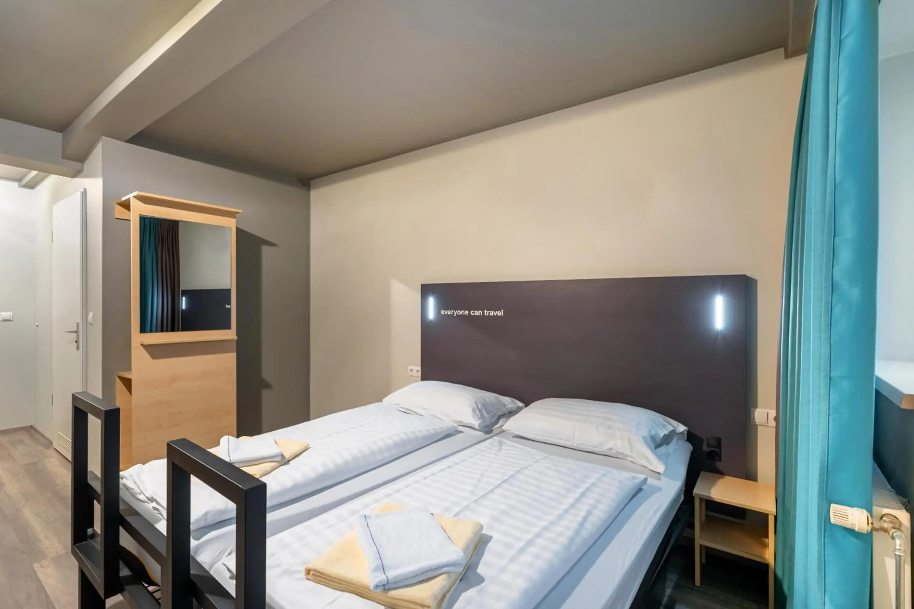 Photo of the whole room, Bed in A&O Salzburg Hauptbahnhof