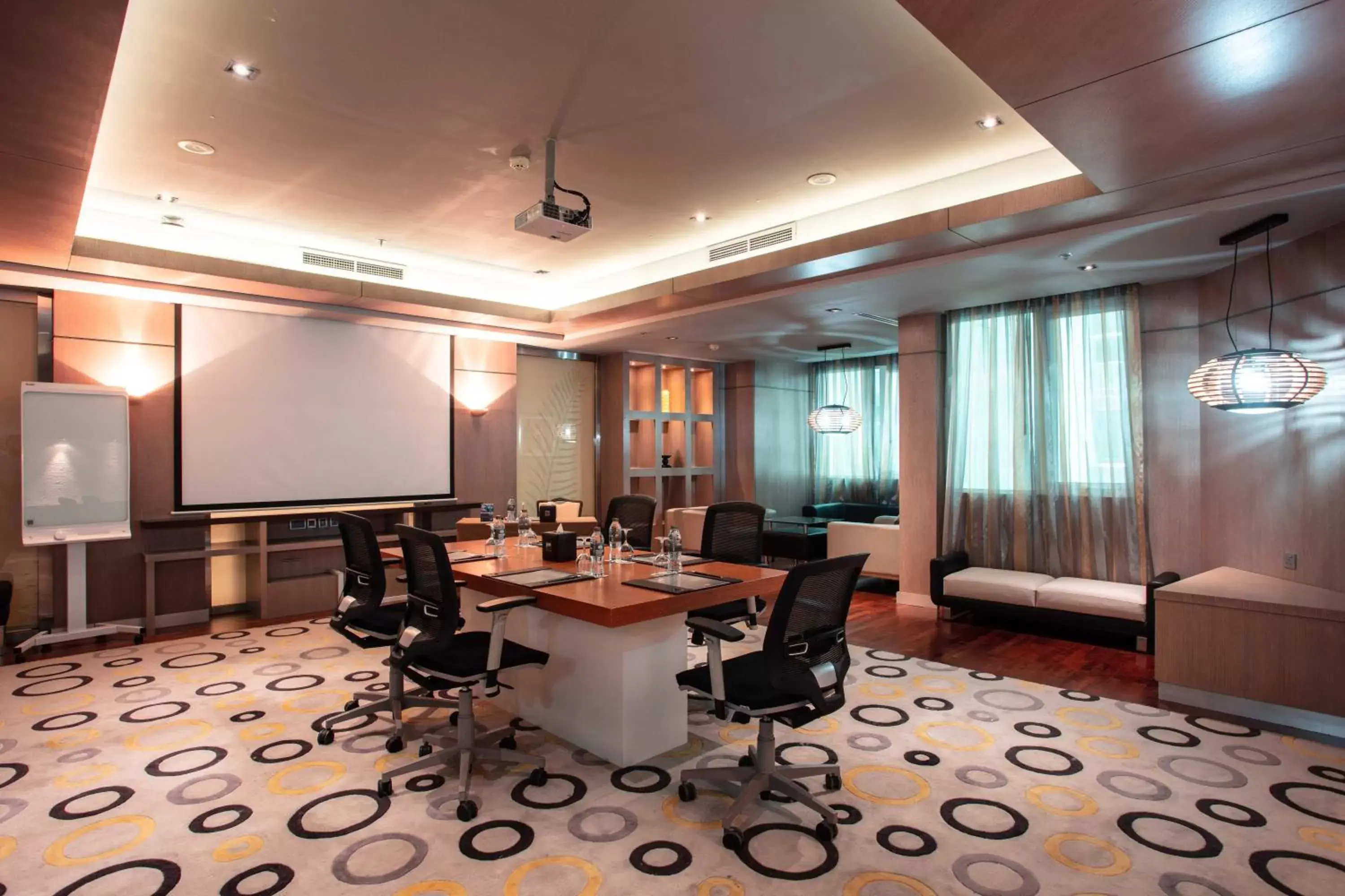 Business facilities in TIME Grand Plaza Hotel, Dubai Airport