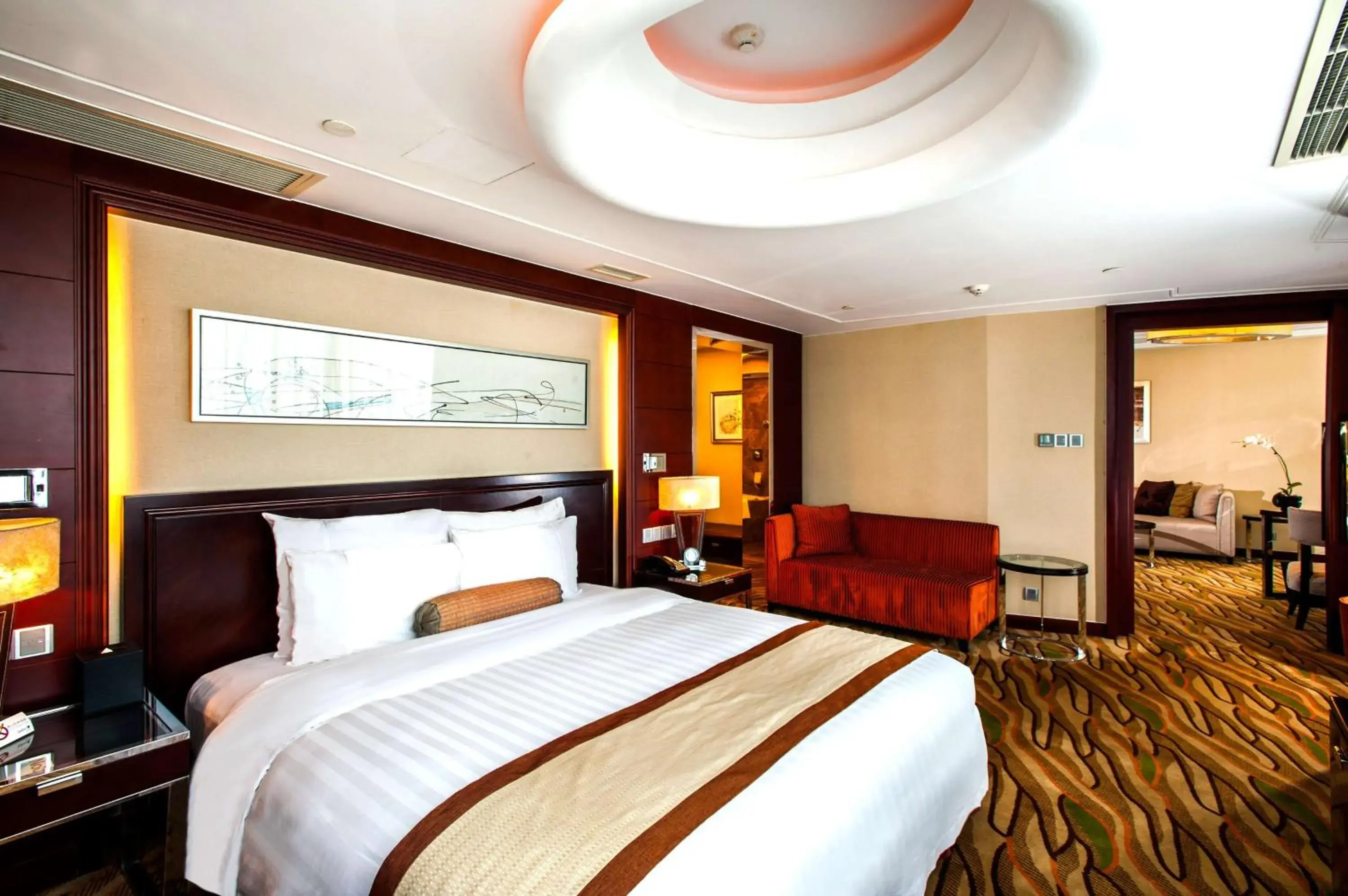 Photo of the whole room, Bed in Radisson Tianjin