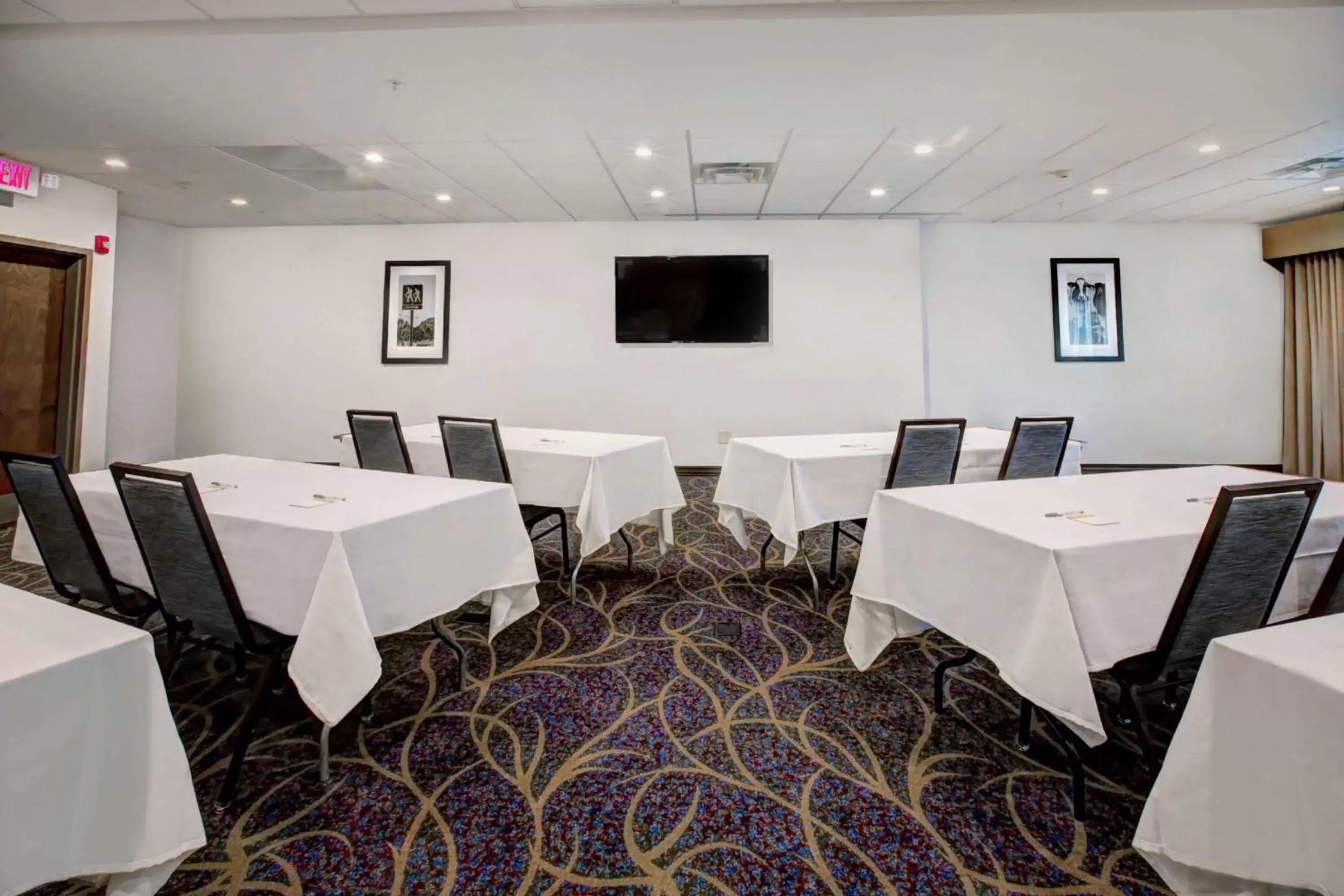 Meeting/conference room in Hampton Inn & Suites By Hilton Baltimore/Aberdeen, Md