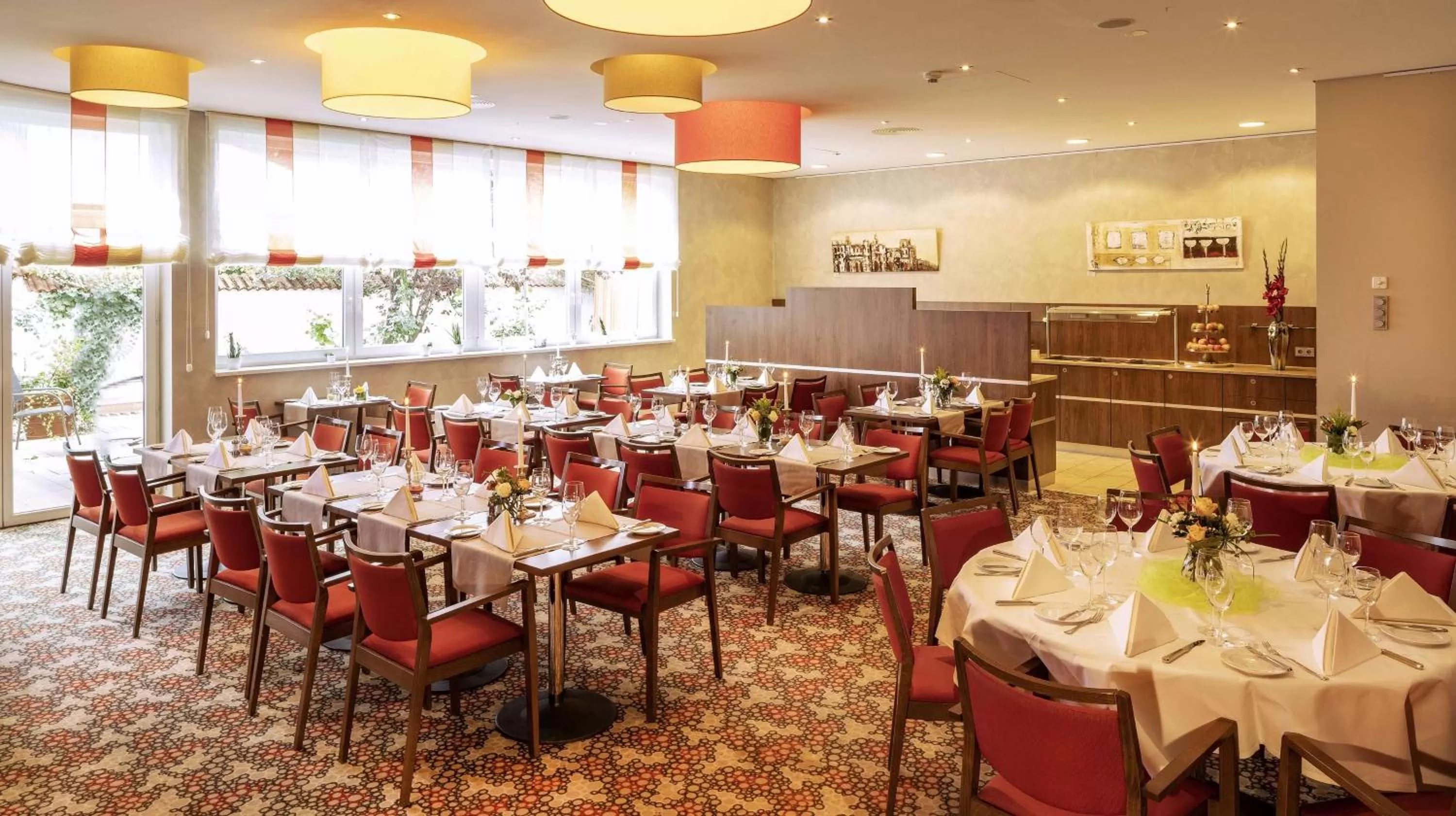 Restaurant/places to eat in Hotel Löwengarten