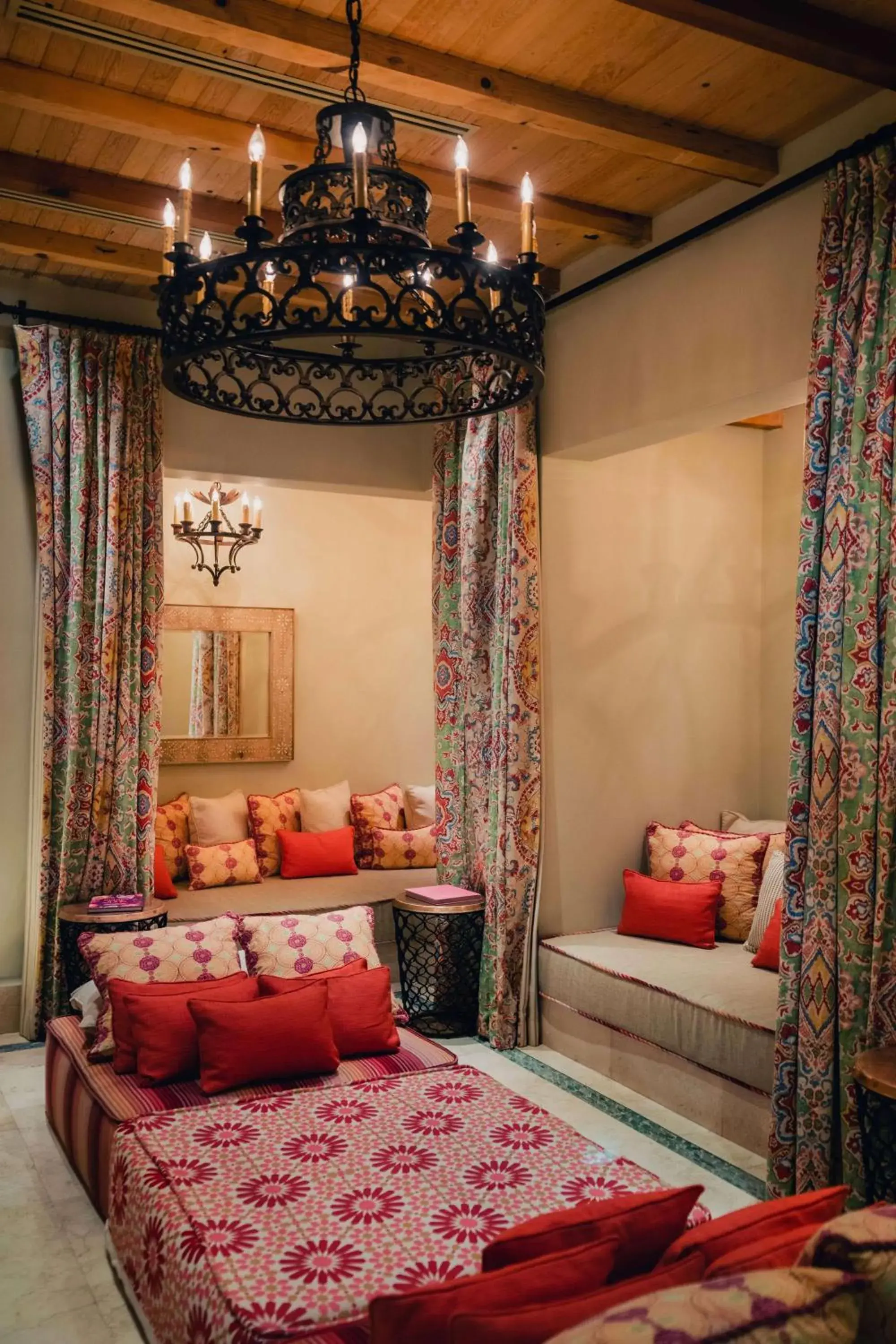 Lobby or reception, Bed in Waldorf Astoria Los Cabos Pedregal Lobby or reception, Bed in Waldorf Astoria Los Cabos Pedregal