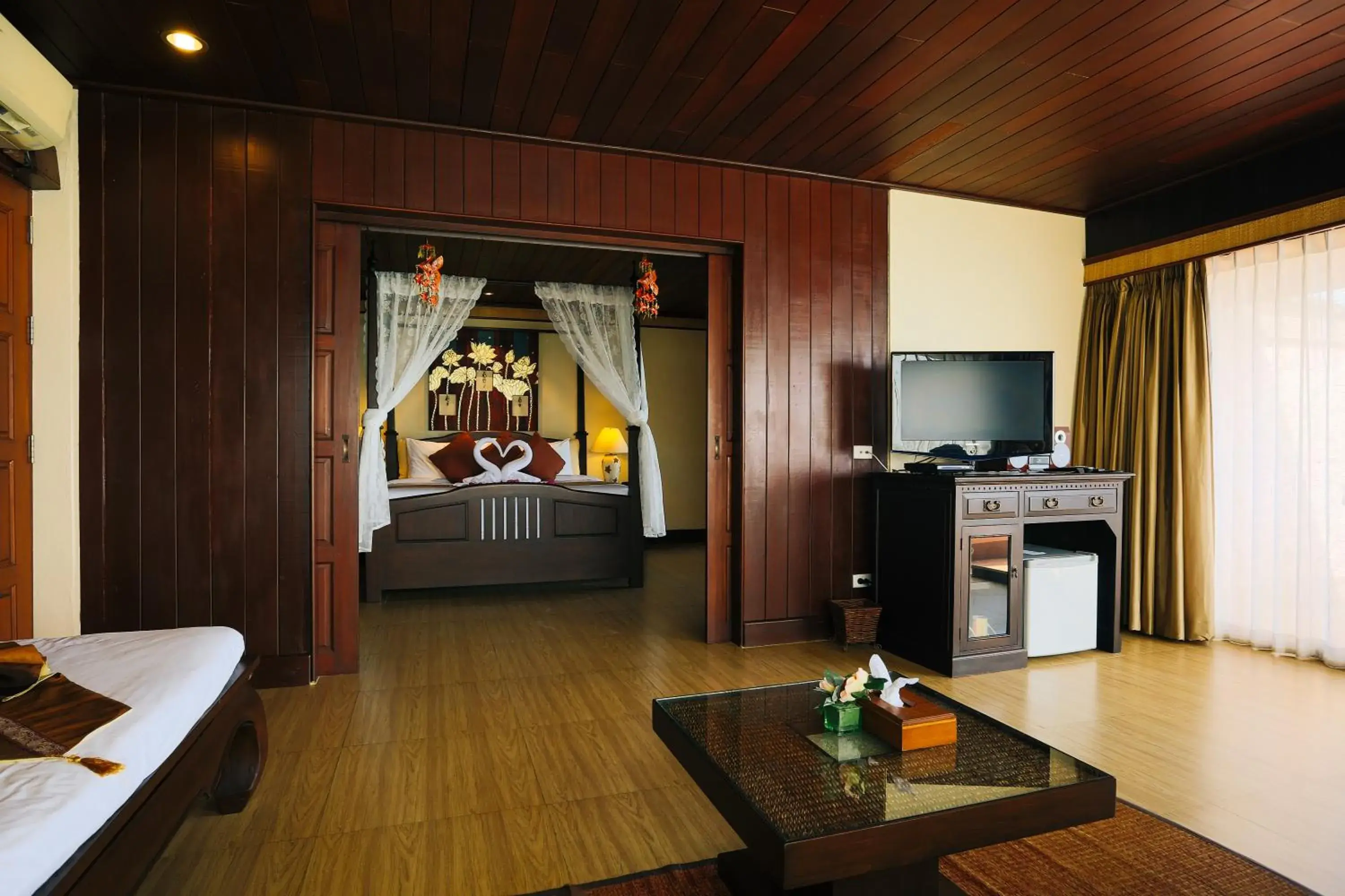 Bedroom in Samui Bayview Resort & Spa