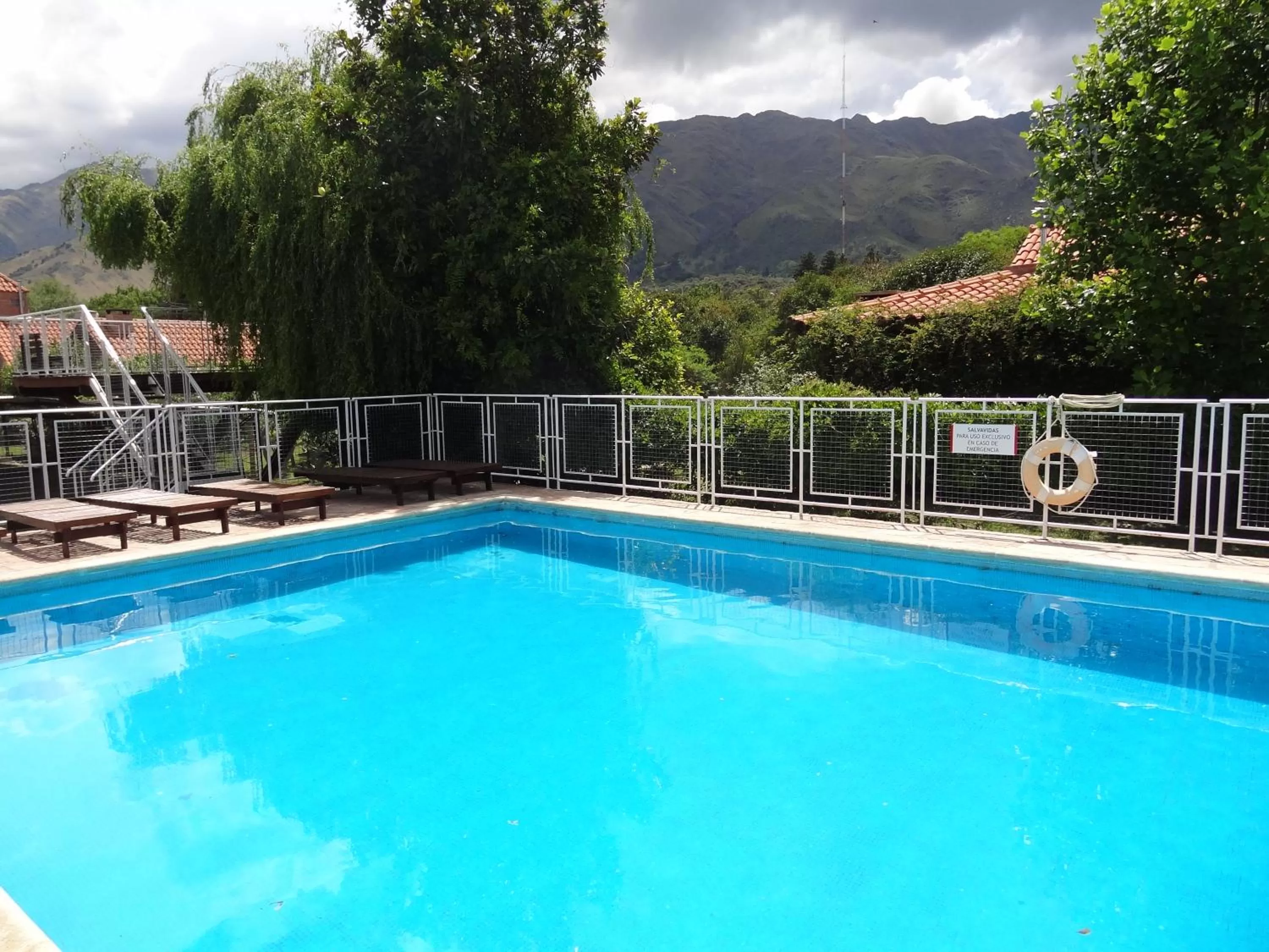 Swimming pool in Hostería Lida