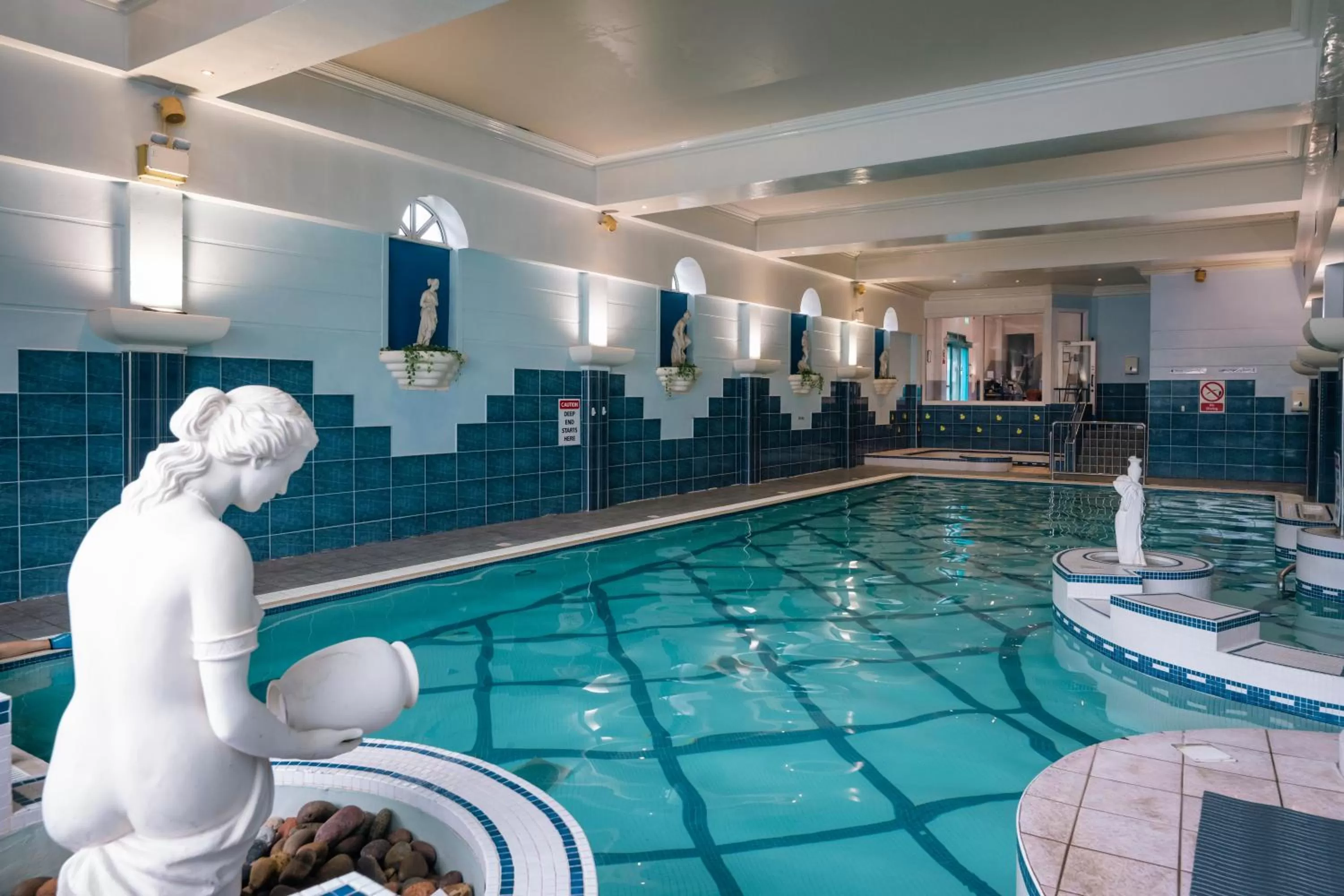 Swimming pool in Castle Hotel Macroom
