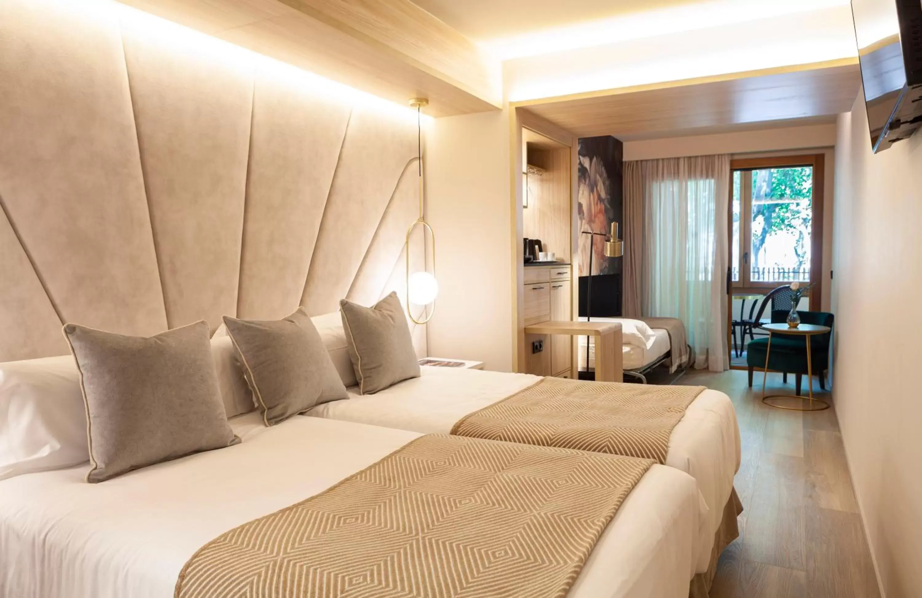 Bed in Nivia Born Boutique Hotel