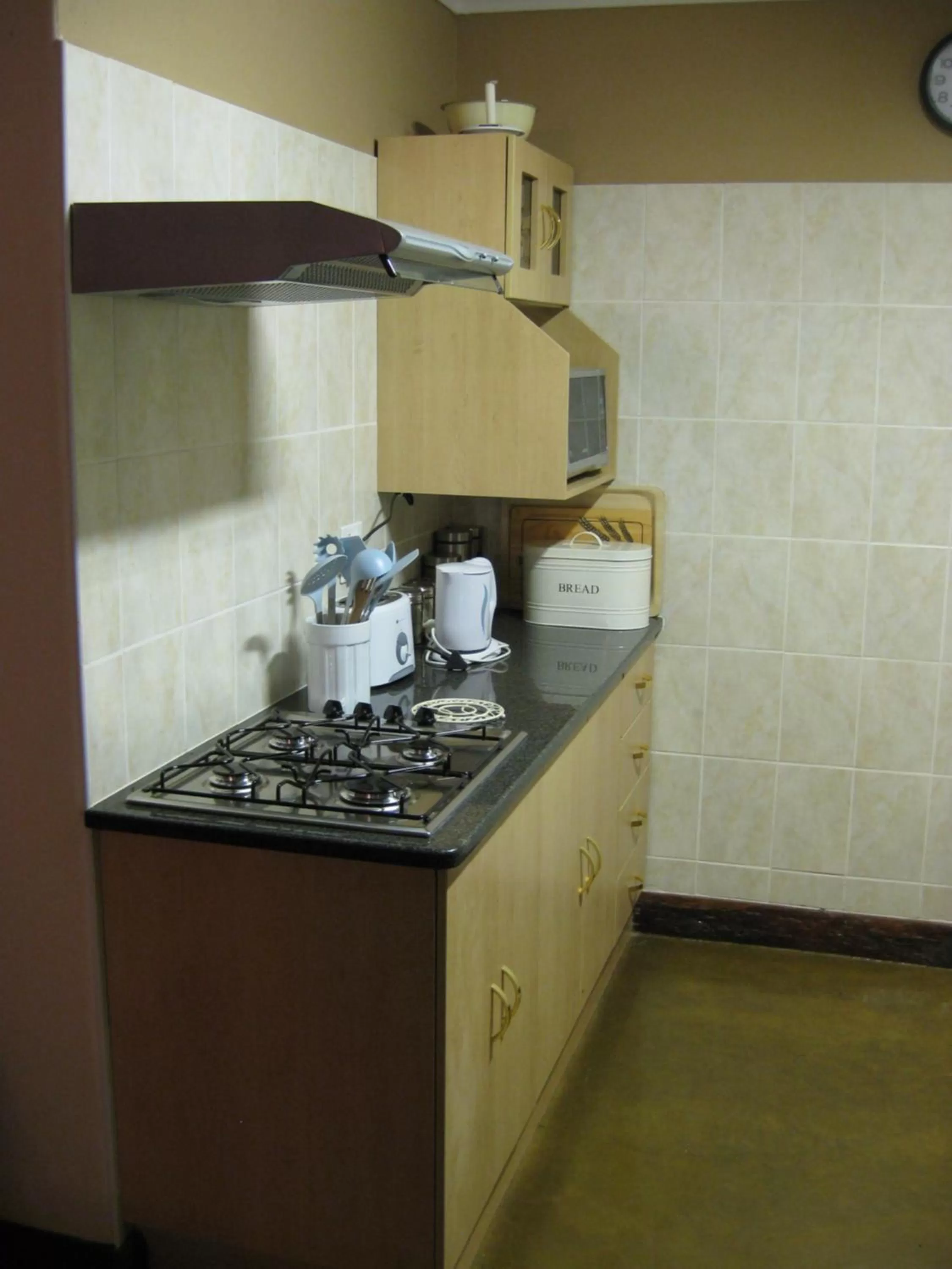Kitchen/Kitchenette in The Highveld Cape Inn