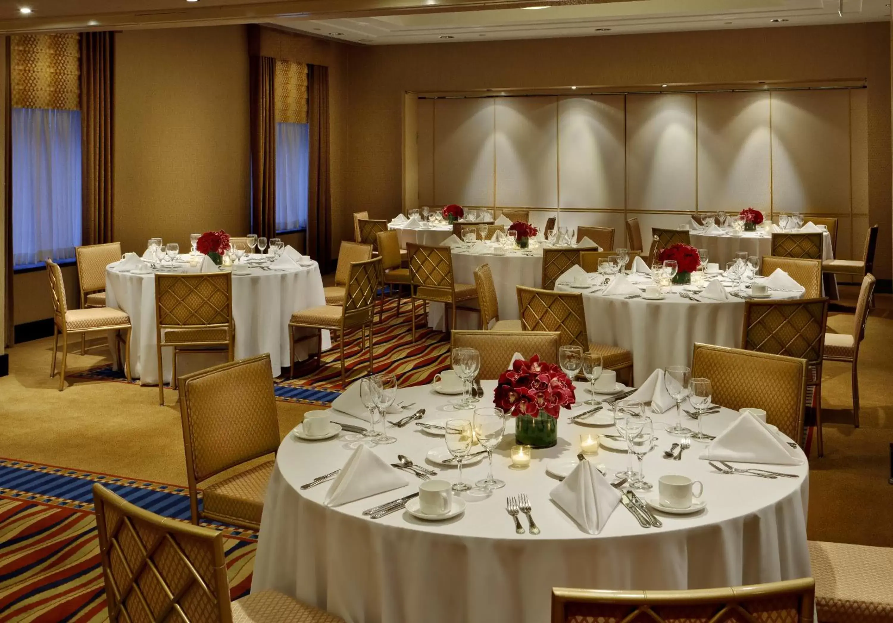 Business facilities, Restaurant/Places to Eat in Millennium Hotel Broadway Times Square