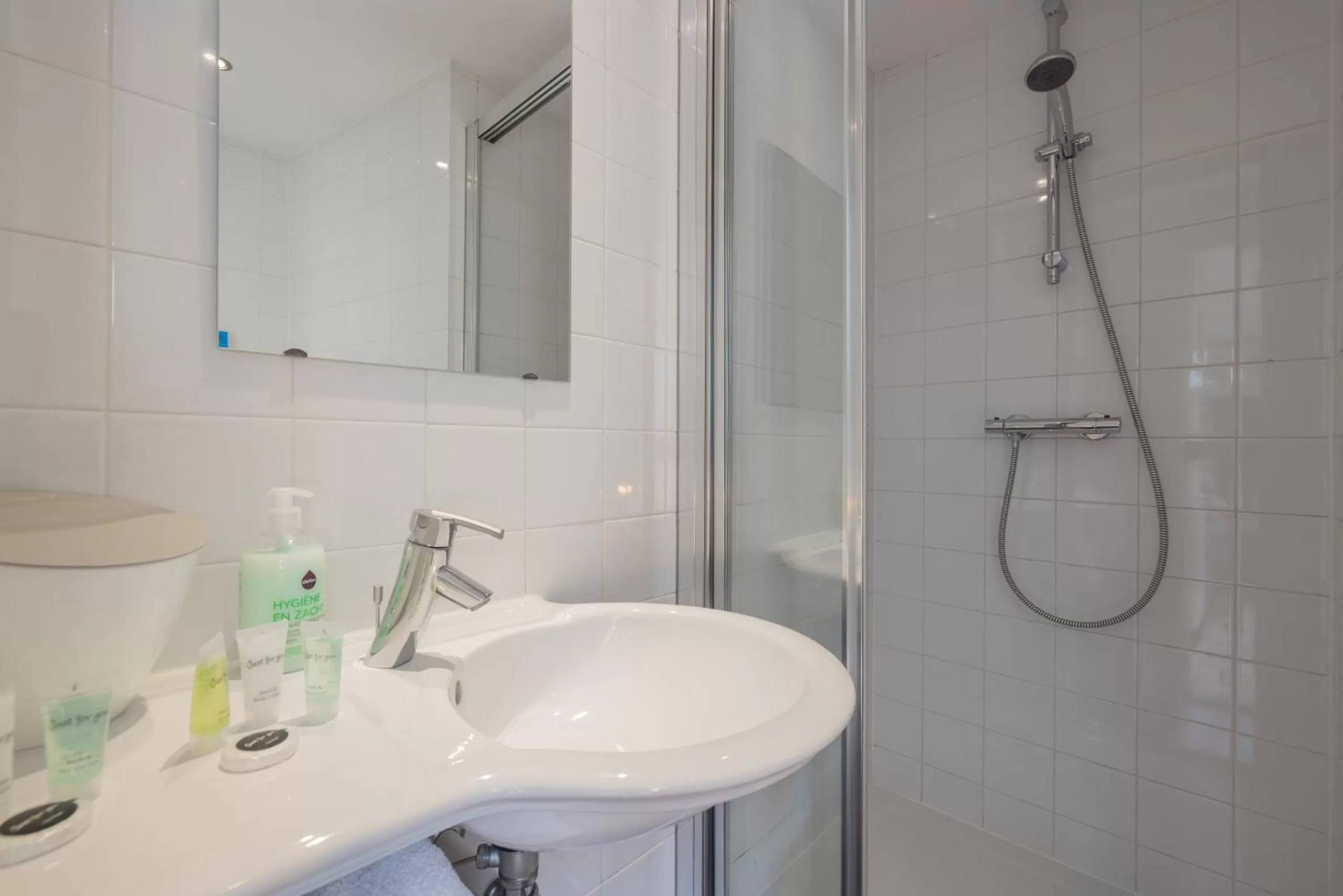 Bathroom in BeachHouse Oase aan Zee