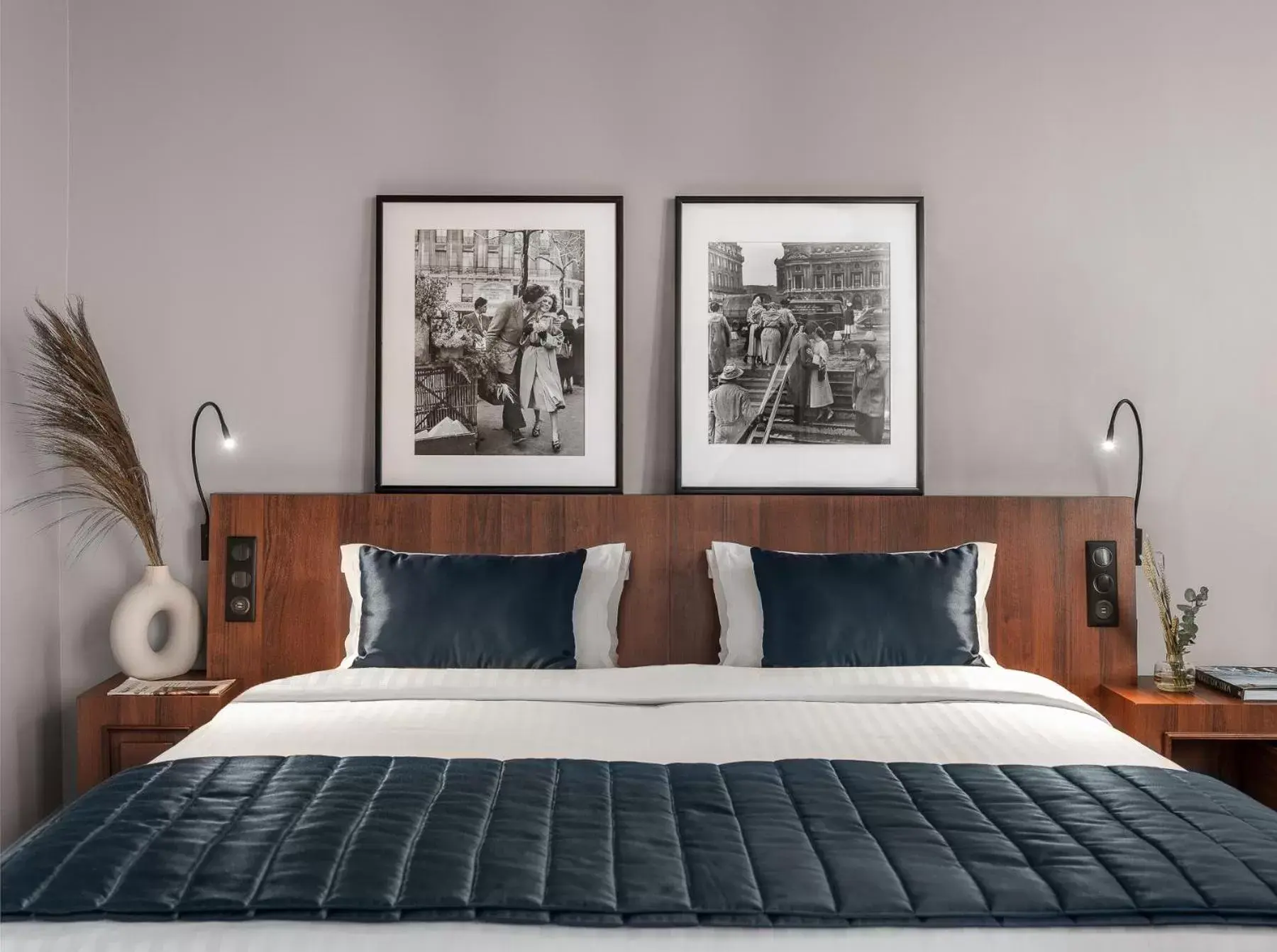 Bedroom, Bed in M Social Hotel Paris Opera Bedroom, Bed in M Social Hotel Paris Opera