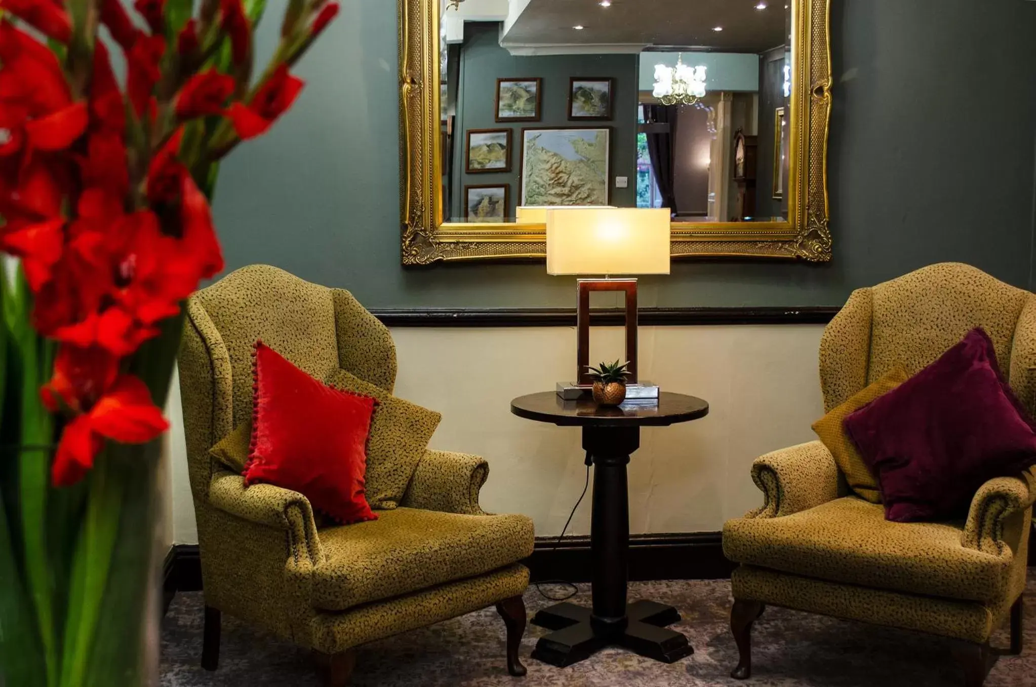 Lobby or reception, Seating Area in Royal Victoria Hotel Snowdonia