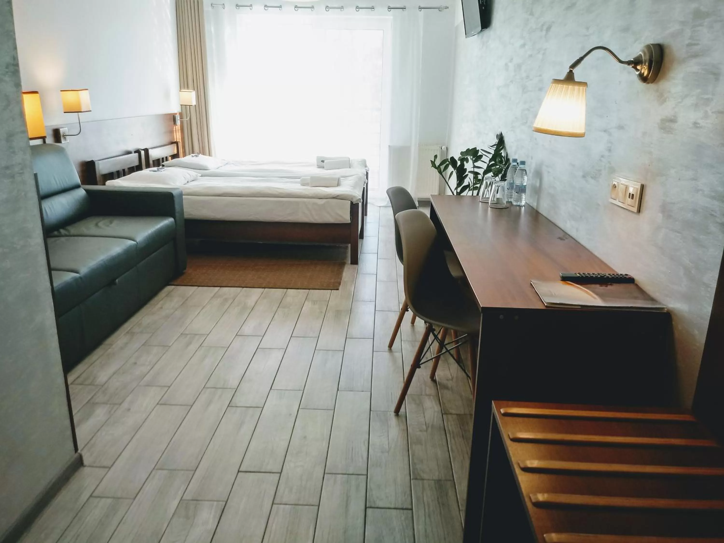 Bed in Hotel Miłosz Restauracja, Basen dla dzieci, Sala Zabaw, Siłownia