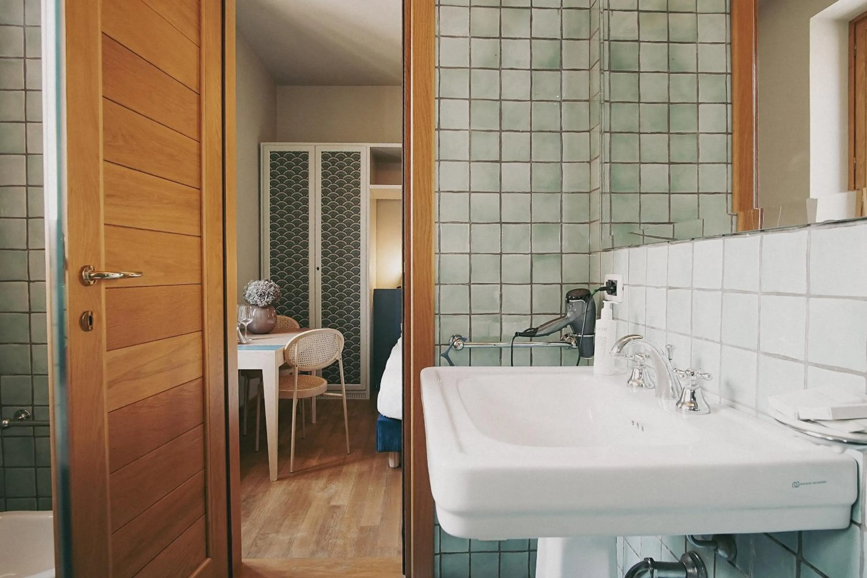 Bathroom in Salotto Monti