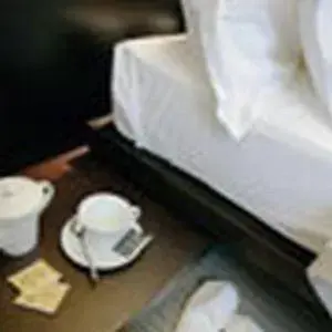 Coffee/tea facilities, Bed in Art Hotel Udine