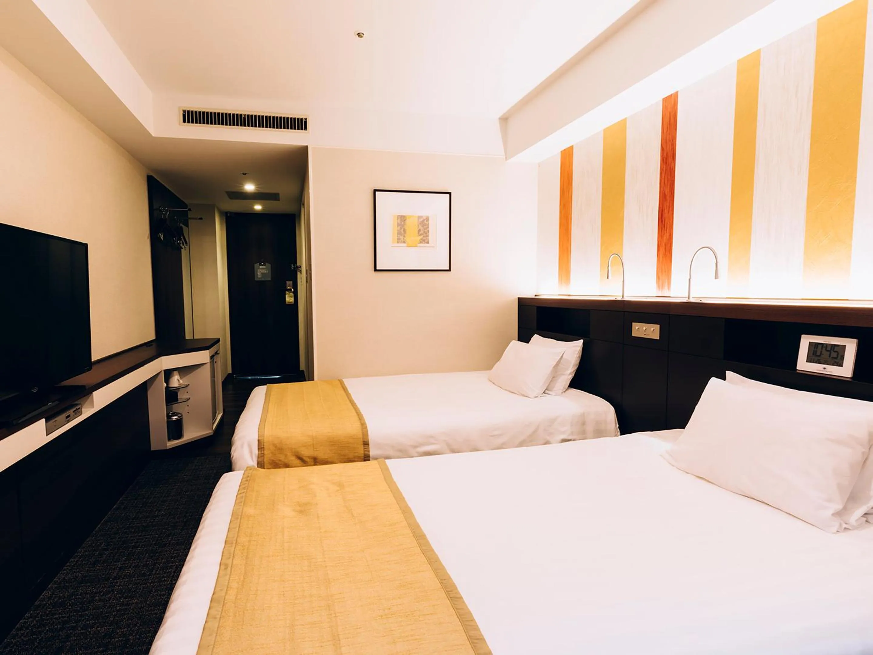 Photo of the whole room, Bed in Shinagawa Tobu Hotel