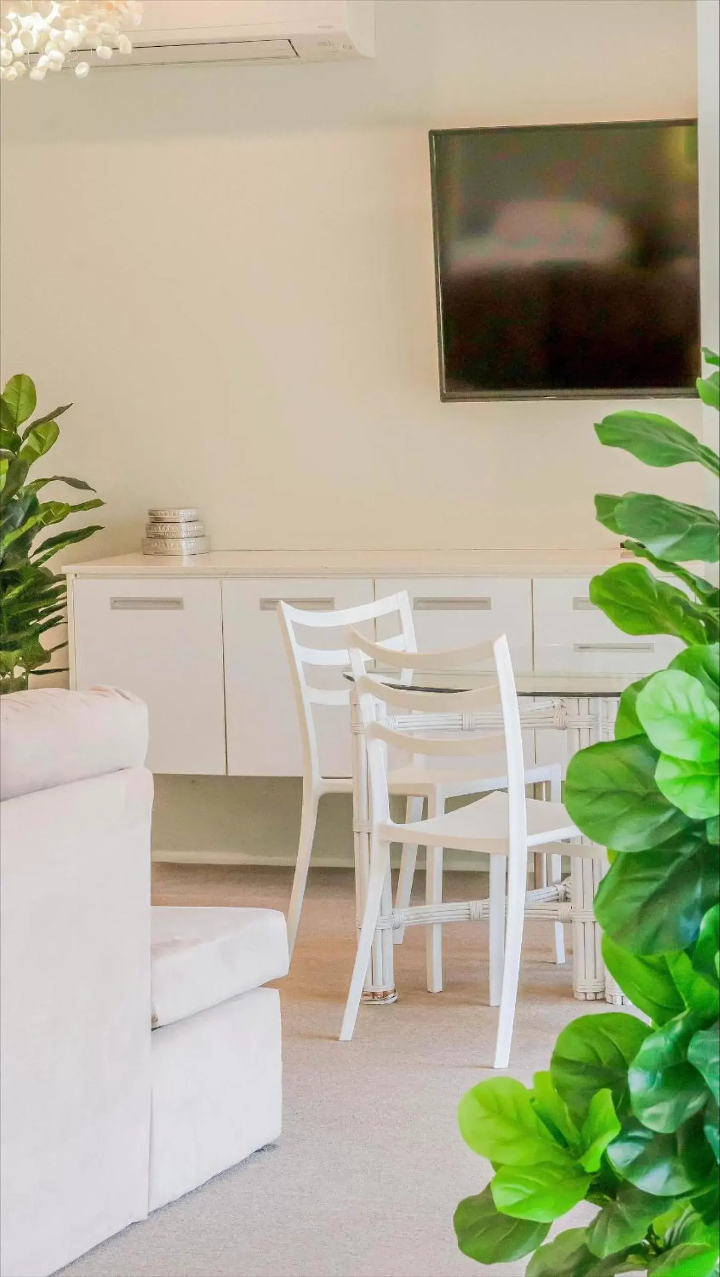 Dining Area in Noosa North Shore Retreat