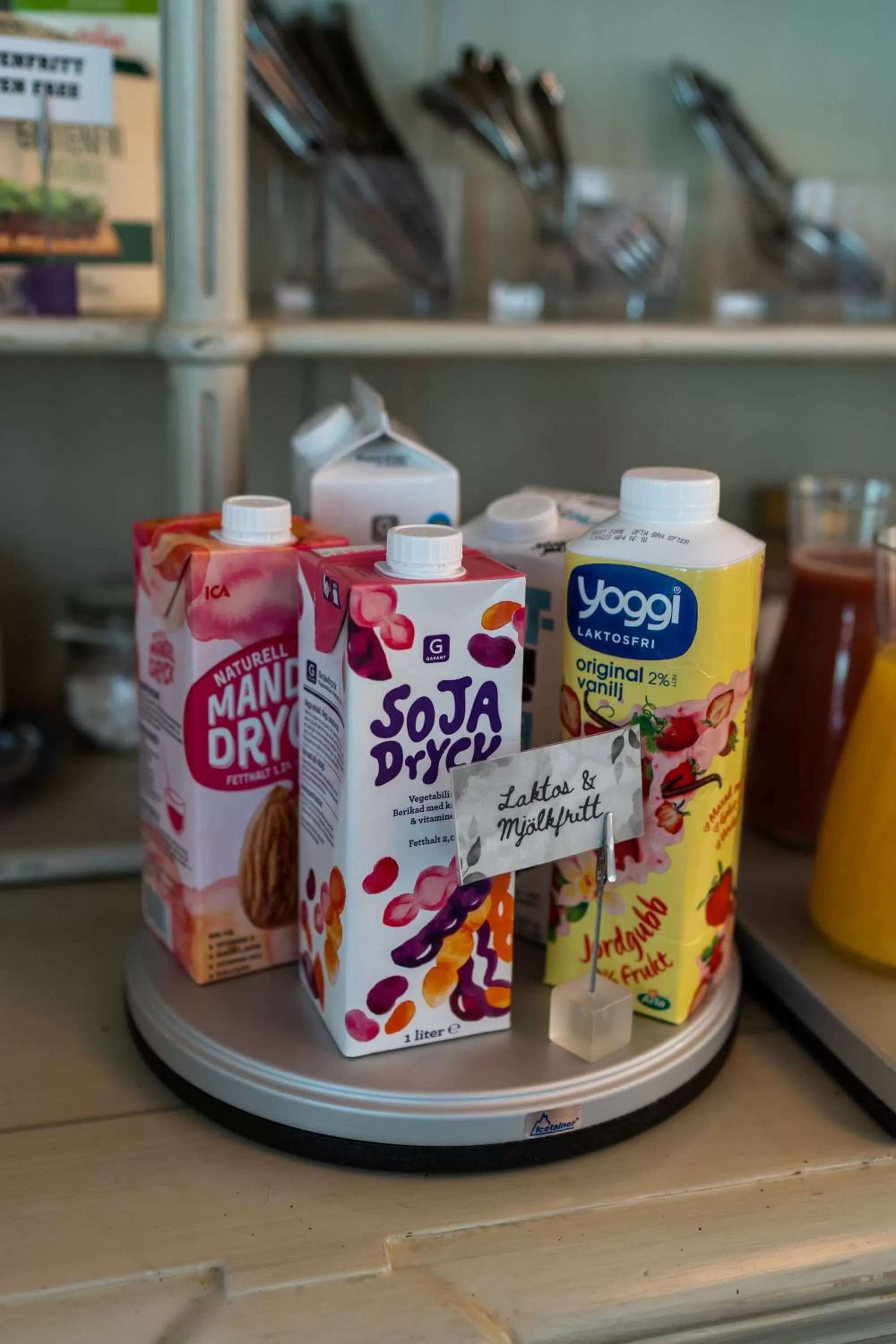 Buffet breakfast in Park Hotel Linköping Fawlty Towers