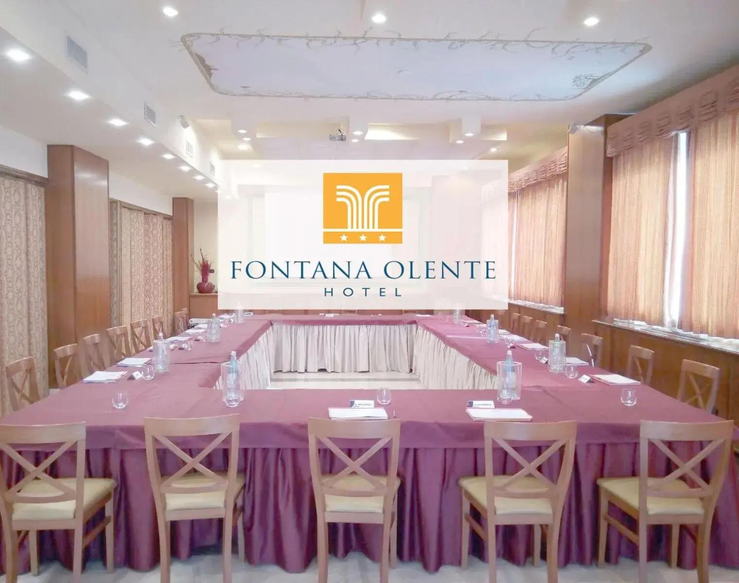 Meeting/conference room in Hotel Fontana Olente