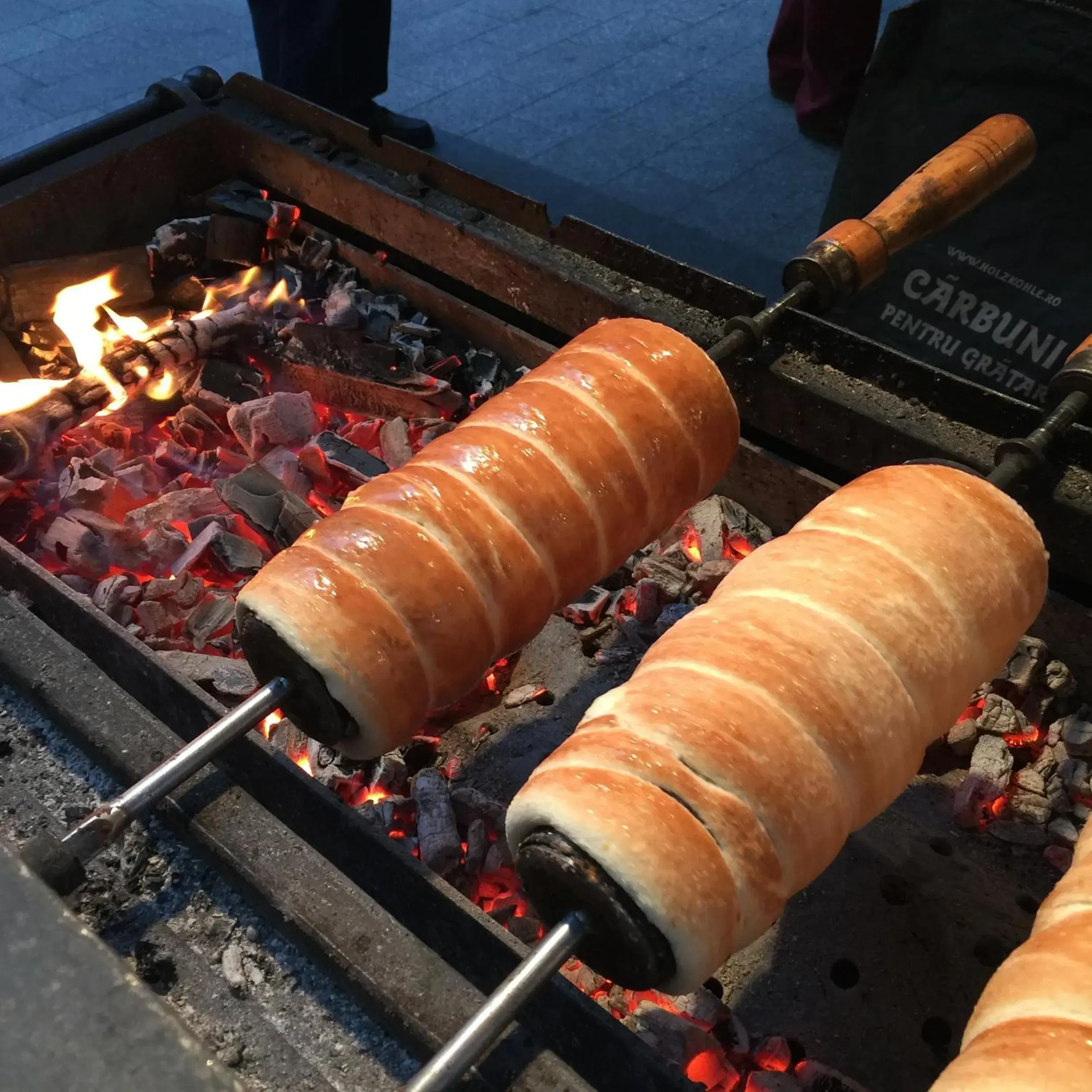 Restaurant/places to eat in Trendy Deluxe Apartments Restaurant/places to eat in Trendy Deluxe Apartments