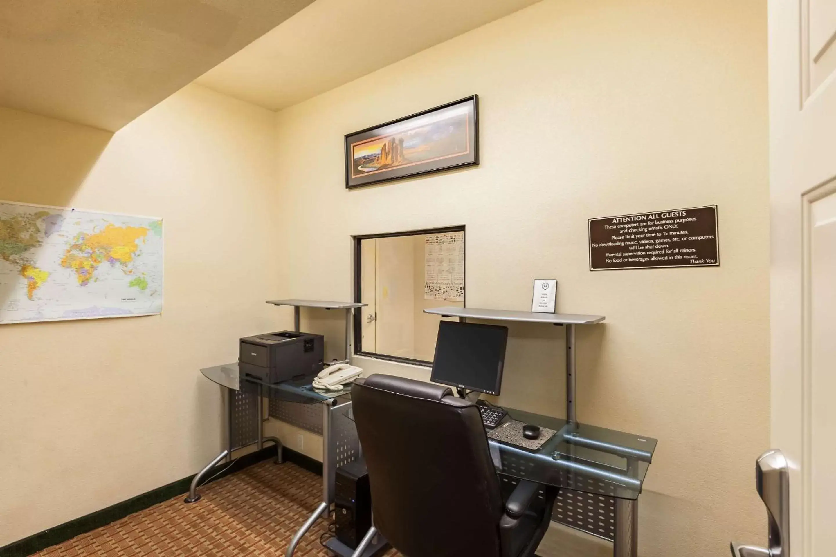 On site, Business Area/Conference Room in Quality Inn Near Seaworld - Lackland