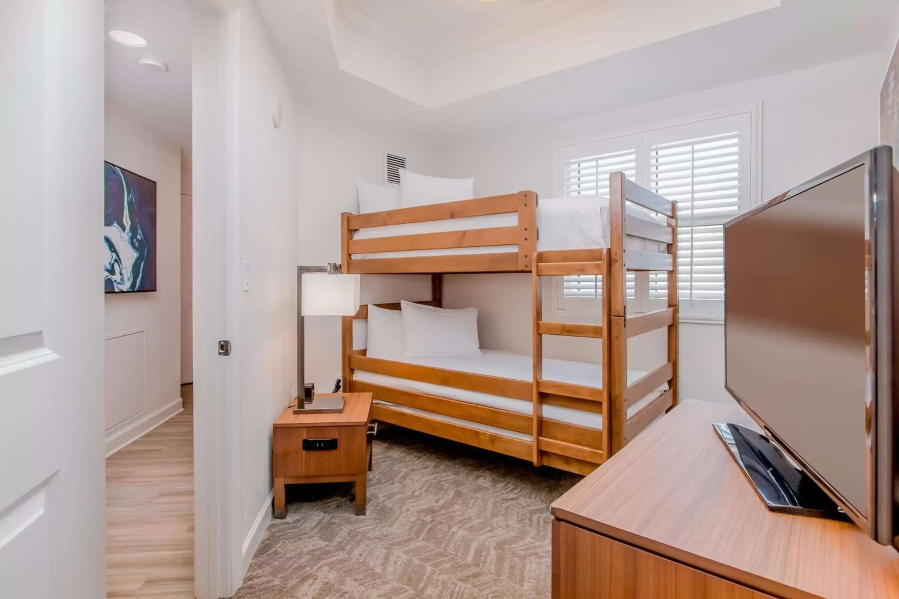 Bedroom, Bunk Bed in Hilton Pensacola Beach