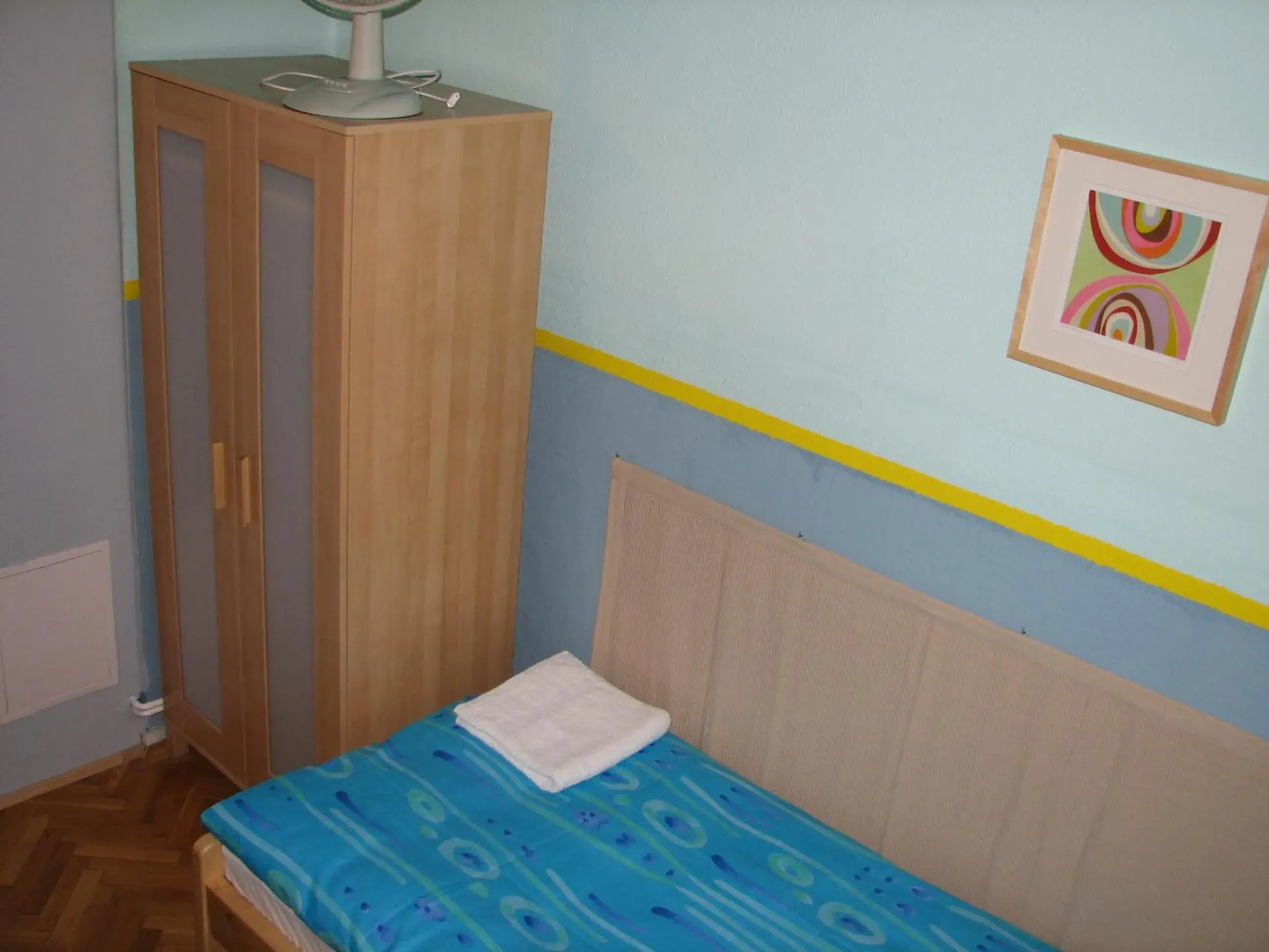 Bed in 7x24 Central Hostel