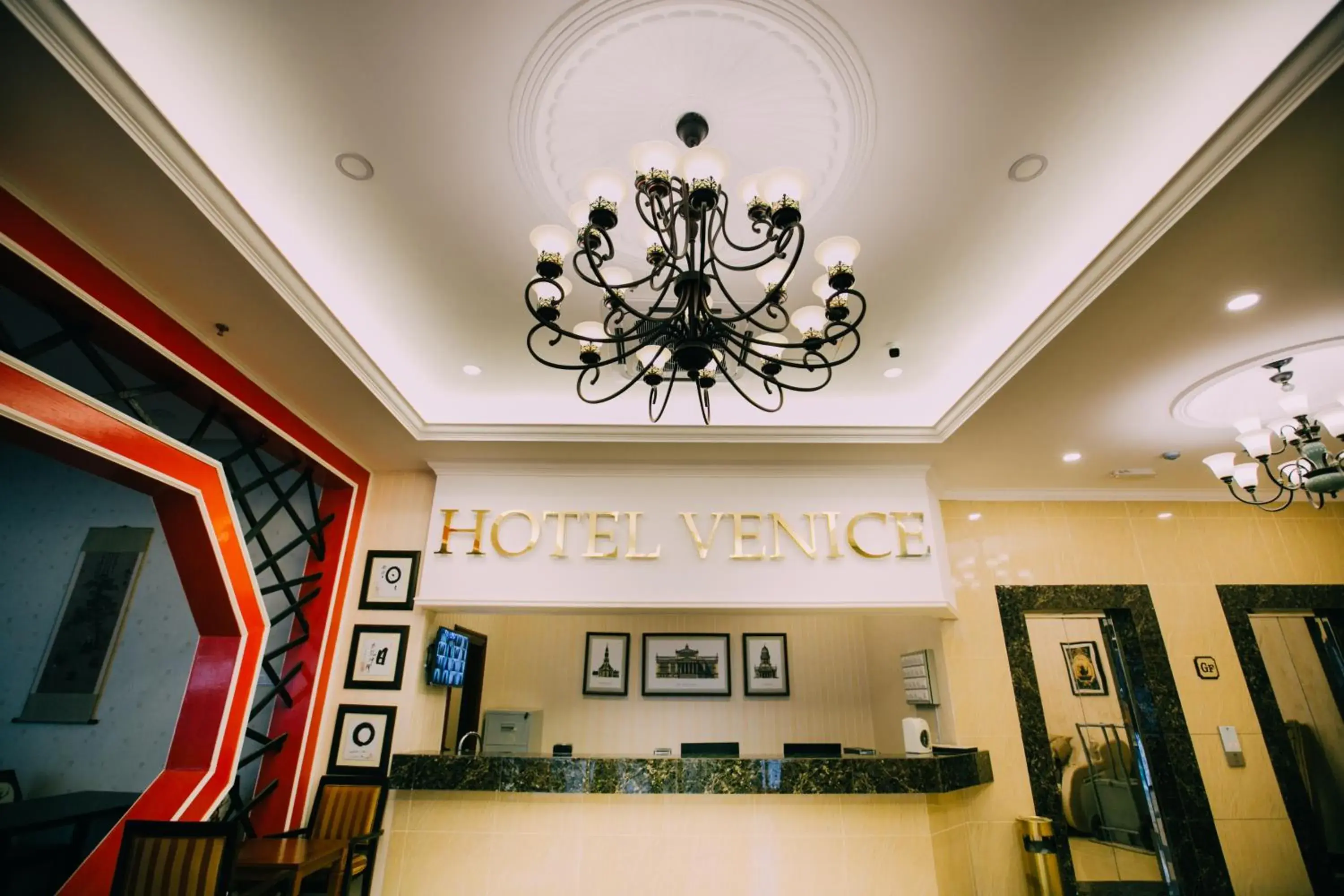 Hotel Venice