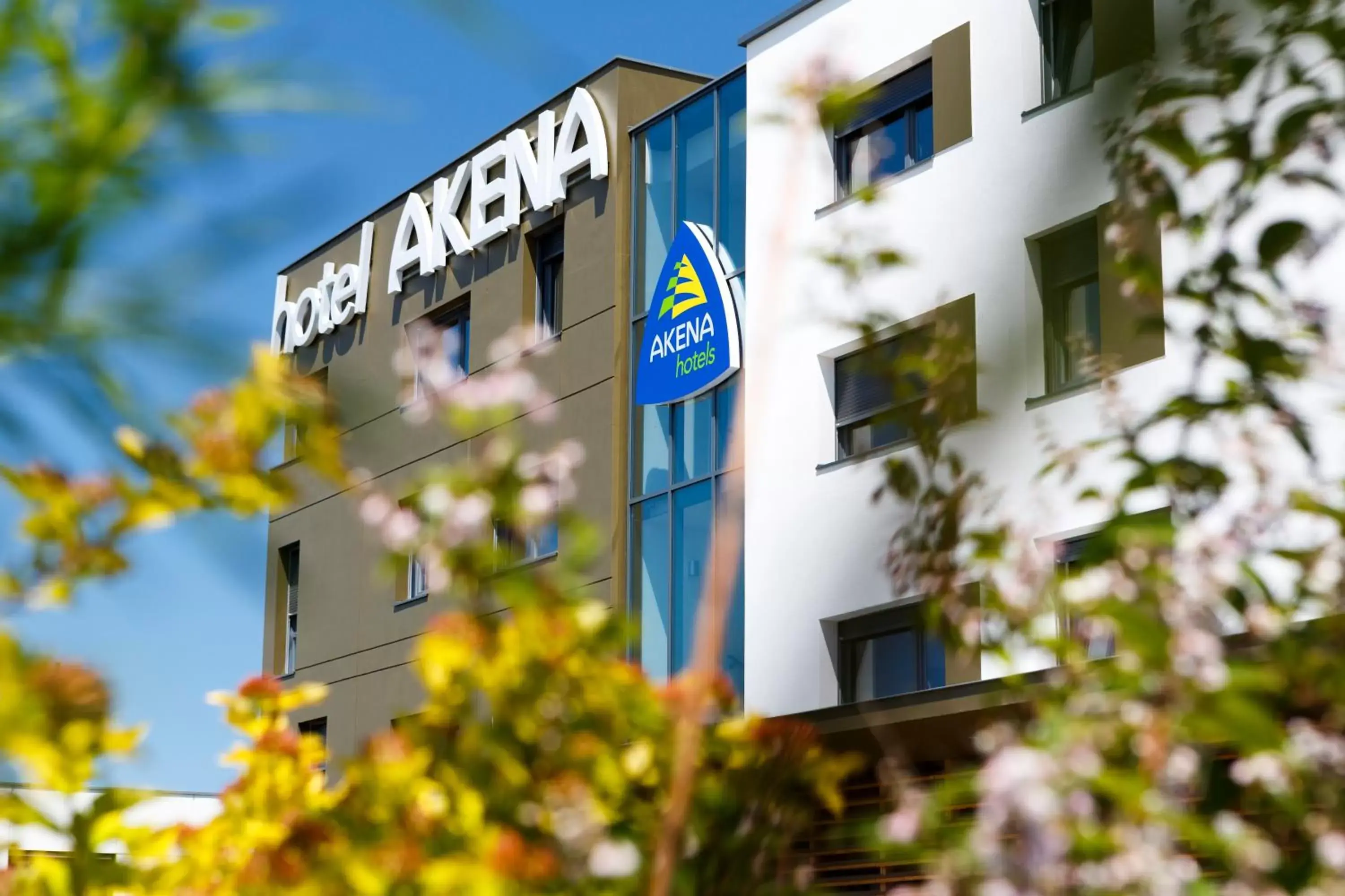 Property building in Hôtel Akena Reims Bezannes Property building in Hôtel Akena Reims Bezannes