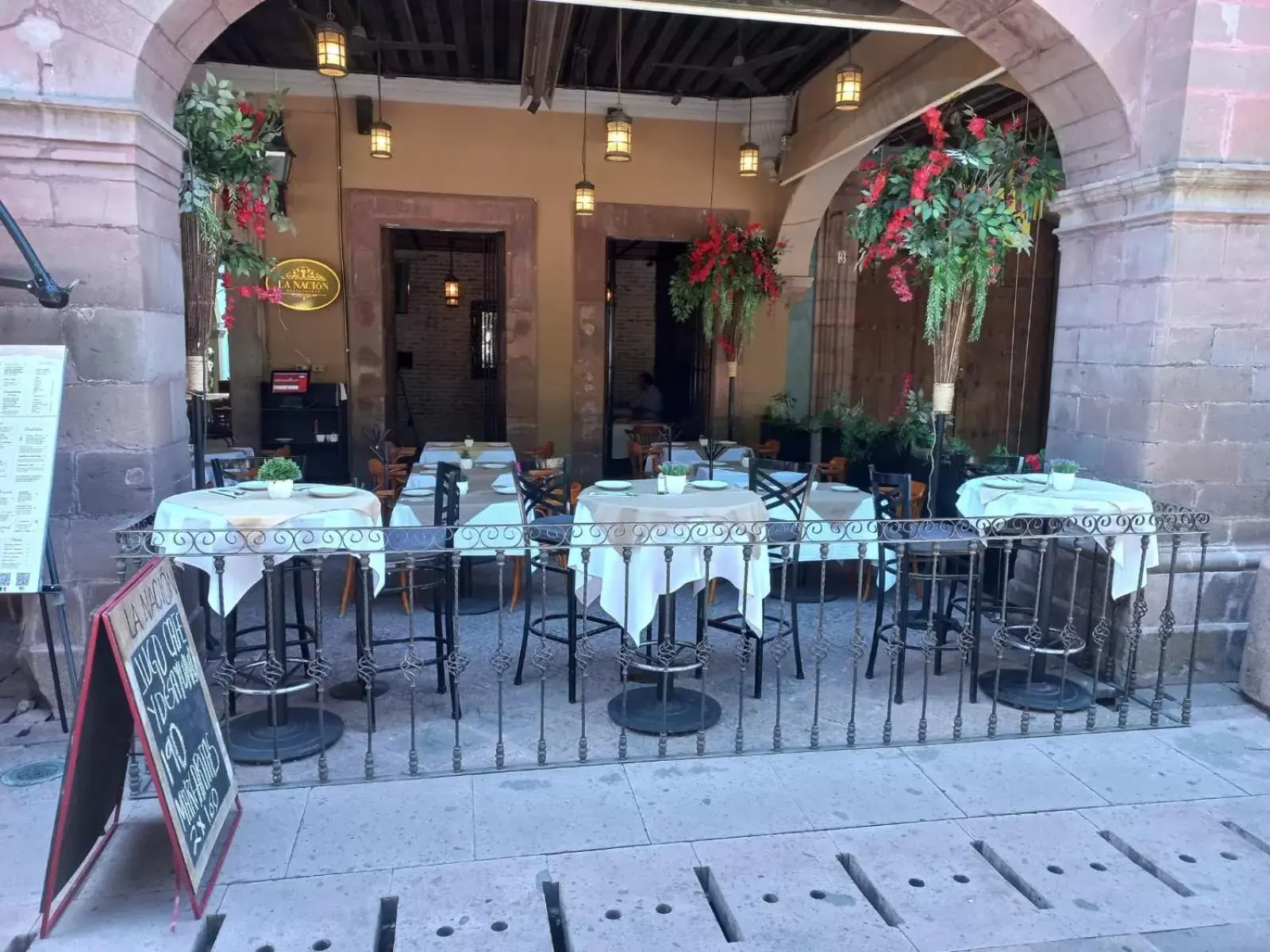 Restaurant/Places to Eat in Hotel Plaza de Armas