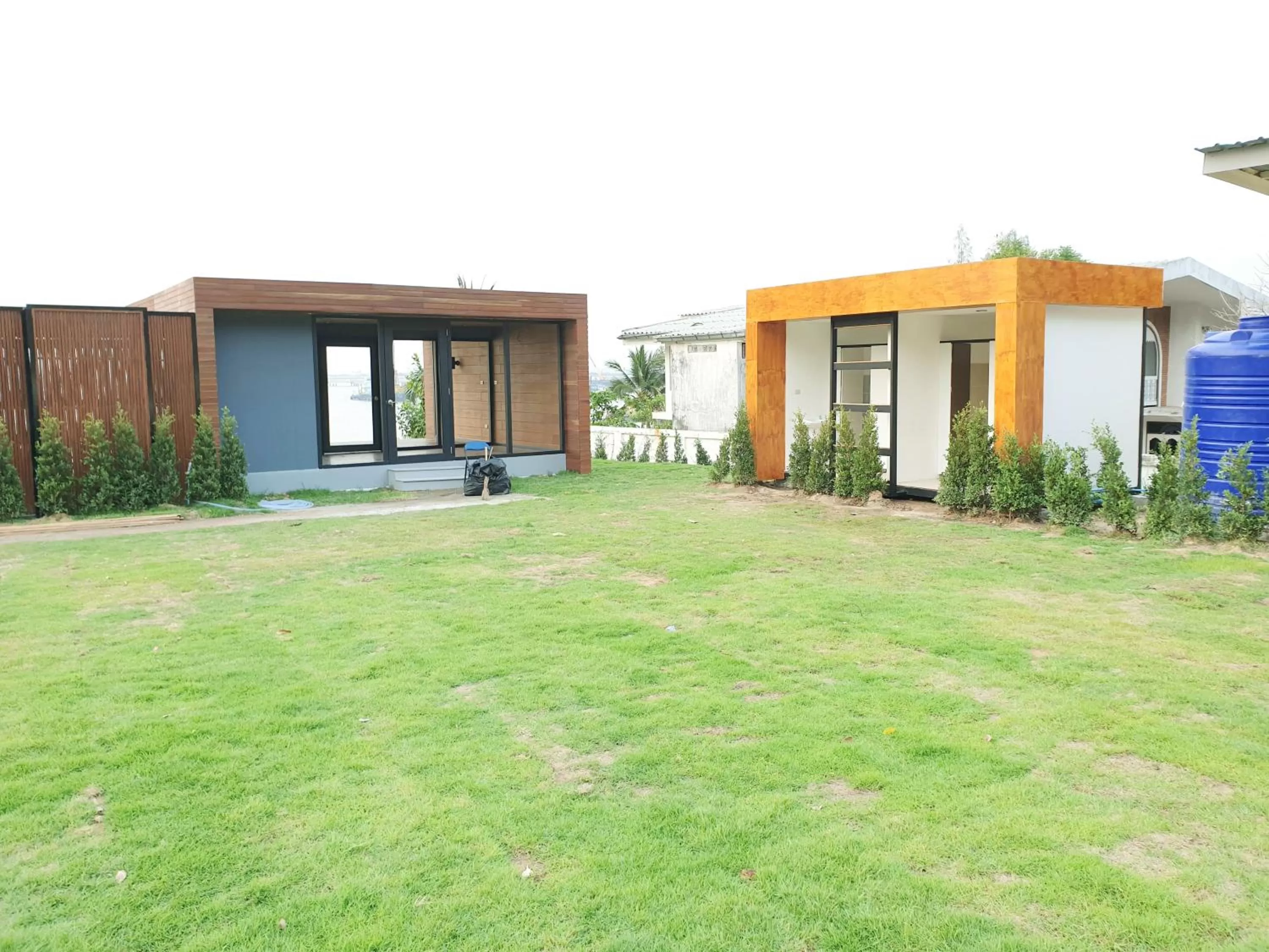 Inner courtyard view in โรงแรม ชาโตว์วิสต้า