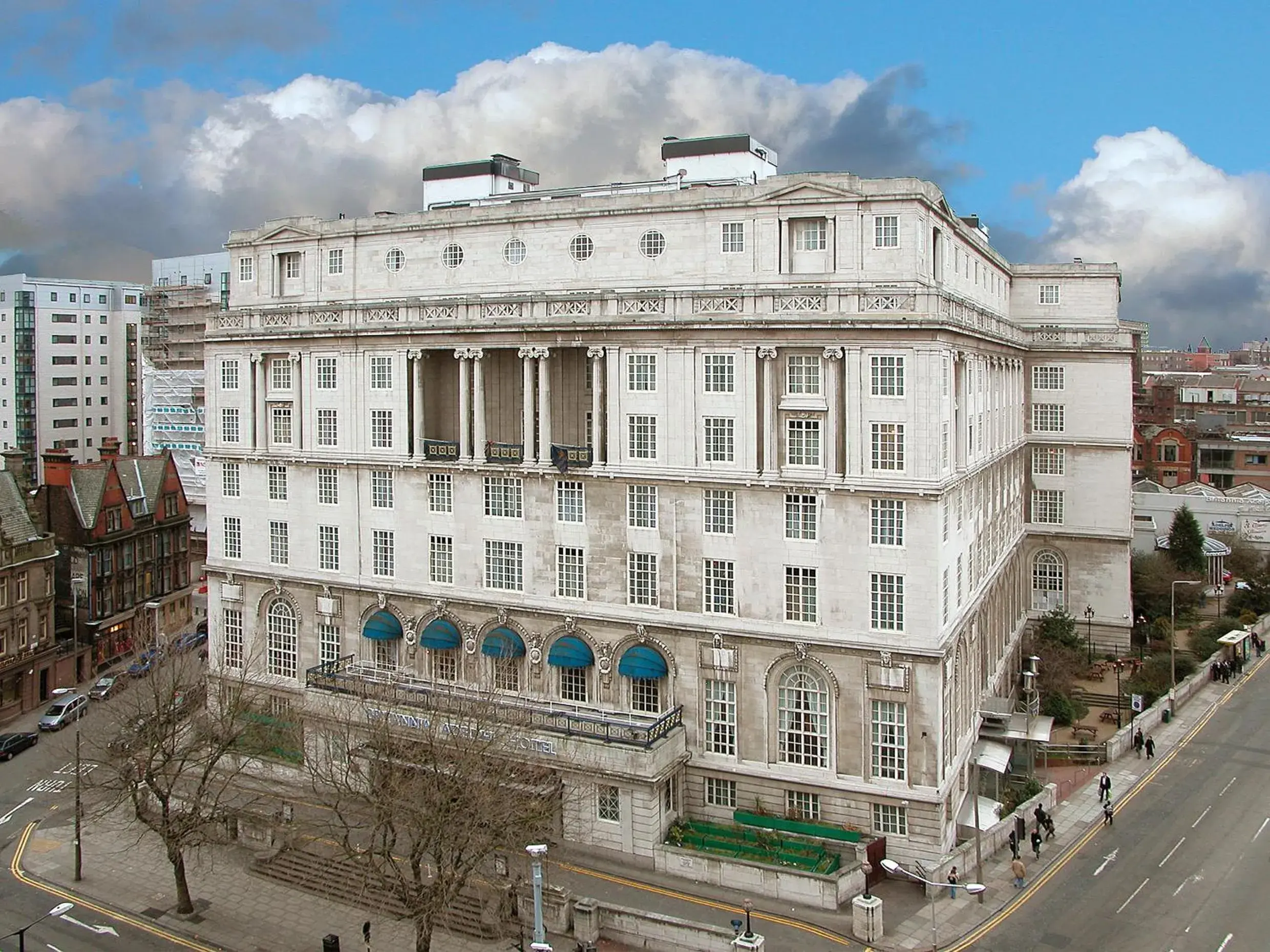 Property building in Adelphi Hotel