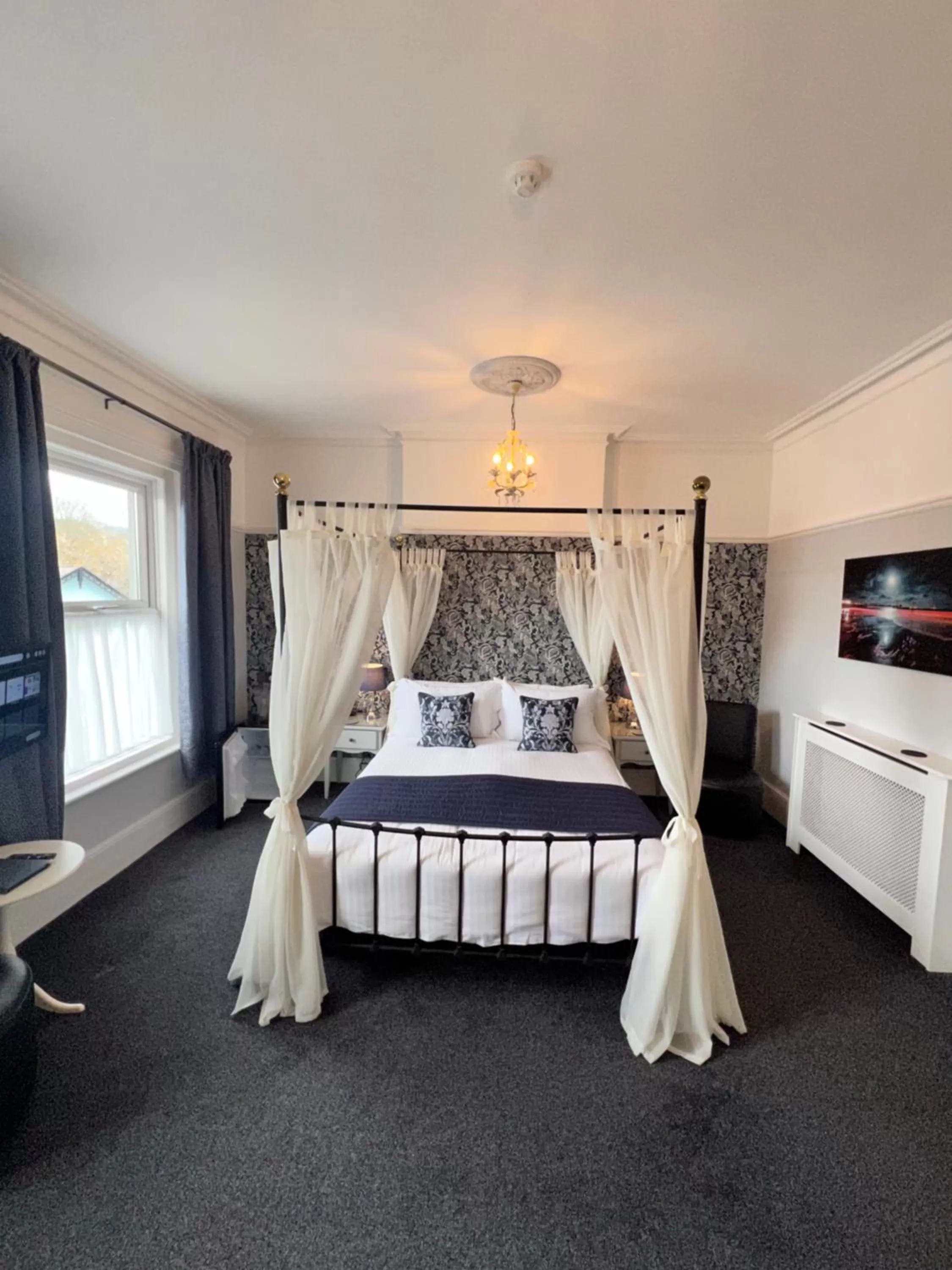 Property building, Bed in Birkdale Guest House