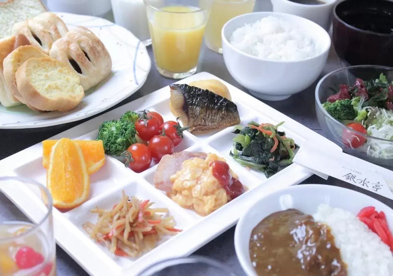 Restaurant/places to eat in APA Hotel Kokura Ekimae