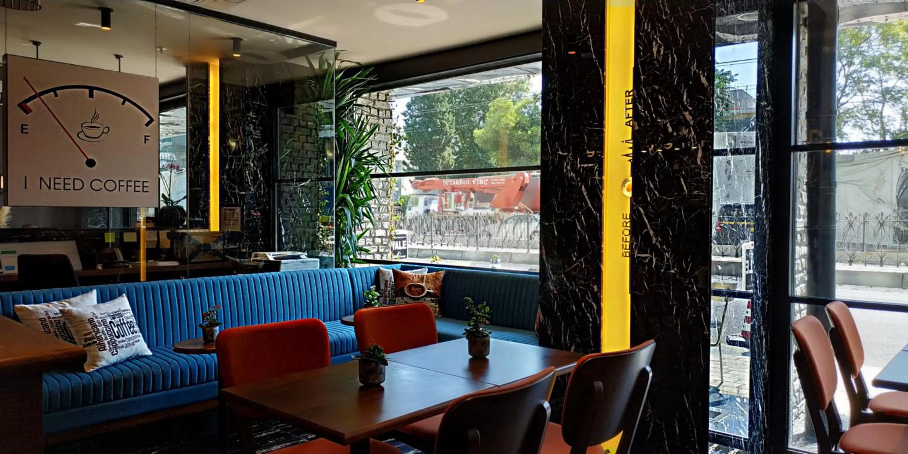 Area and facilities in Tonight Hotel Port