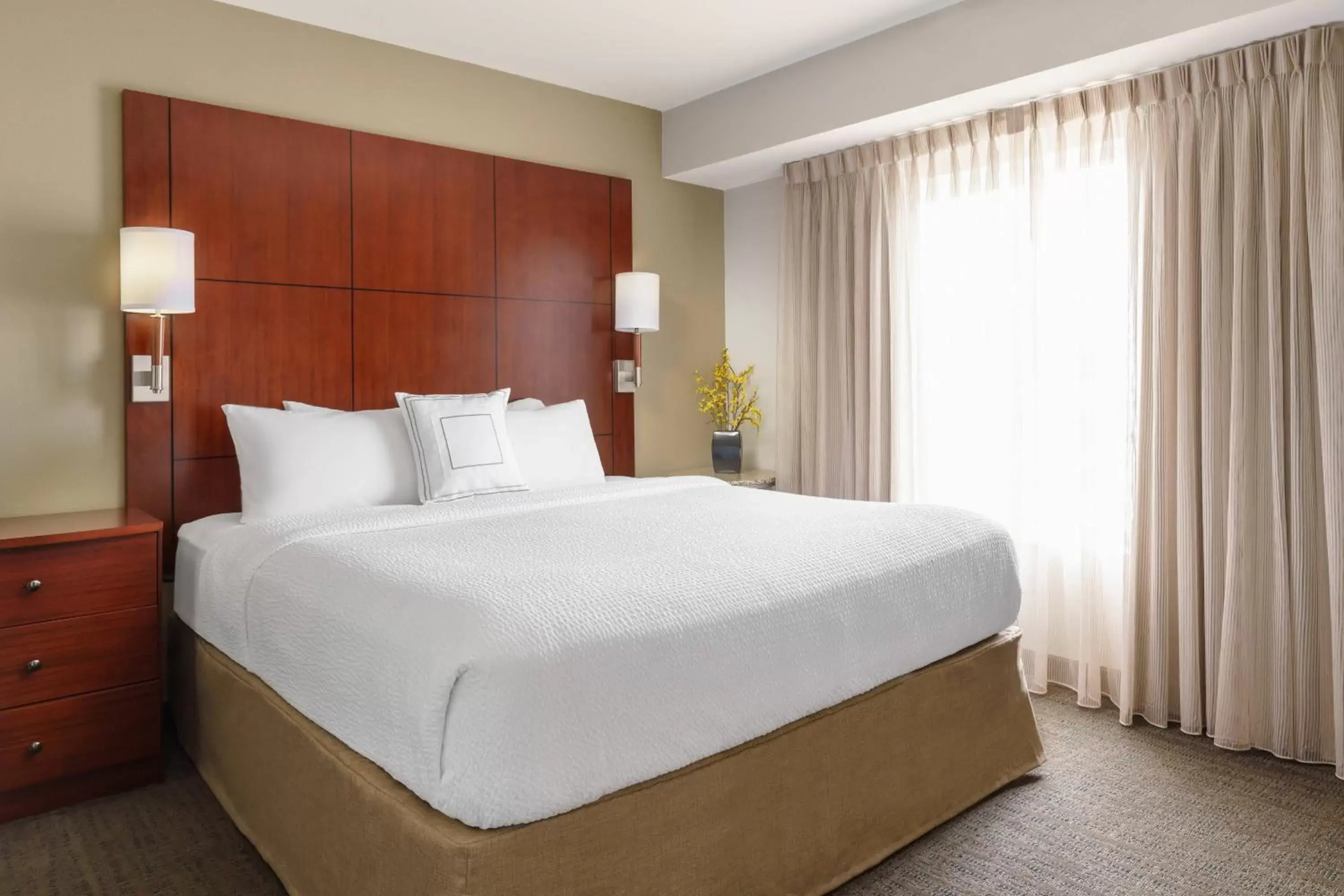 Bedroom, Bed in Residence Inn by Marriott Charleston North/Ashley Phosphate