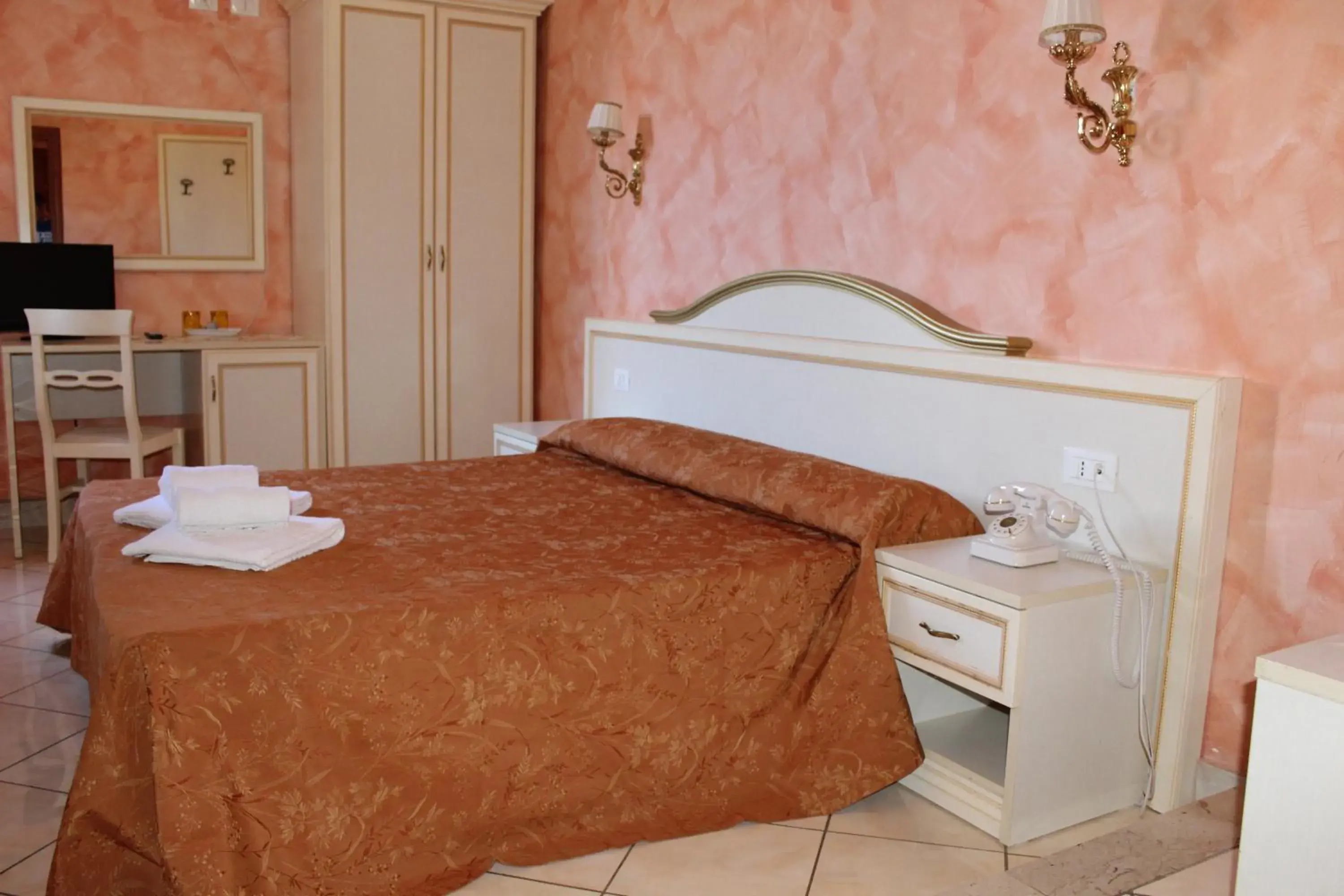 Bed in La Corte Dei Principi - Residenza D'Epoca