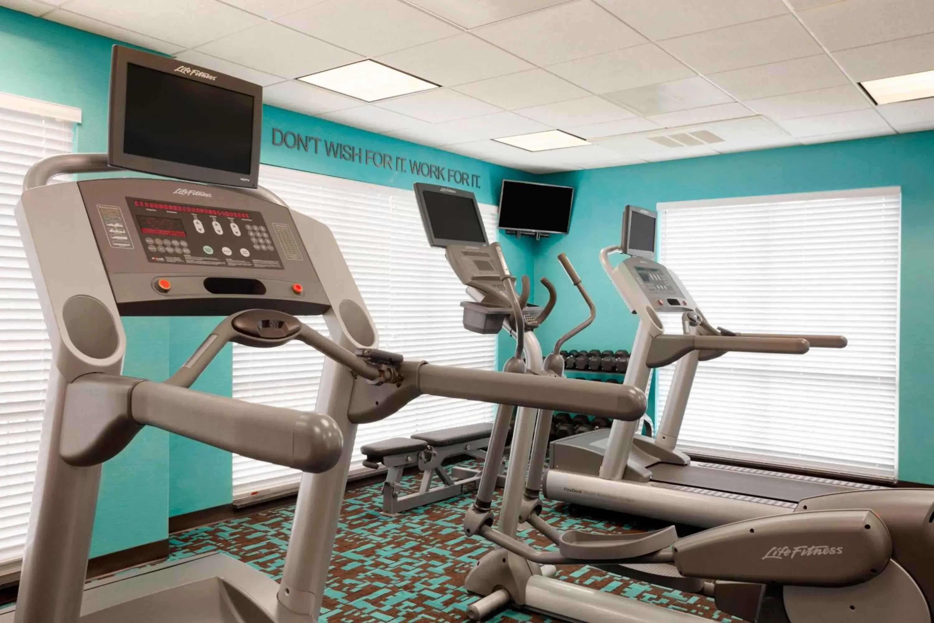 Fitness centre/facilities, Fitness Center/Facilities in Fairfield Inn & Suites Columbia Northeast