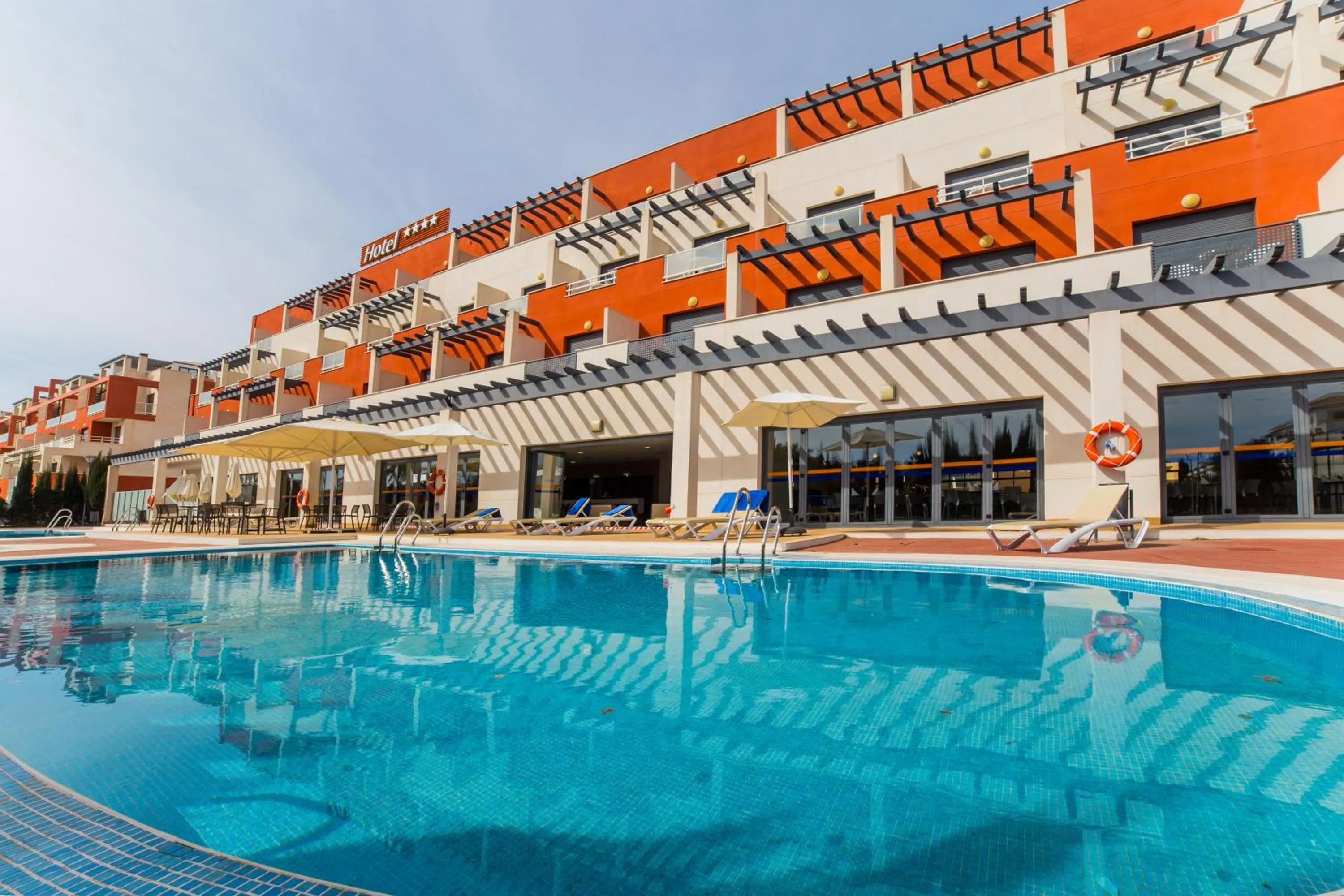 Swimming pool in Hotel Adaria Vera