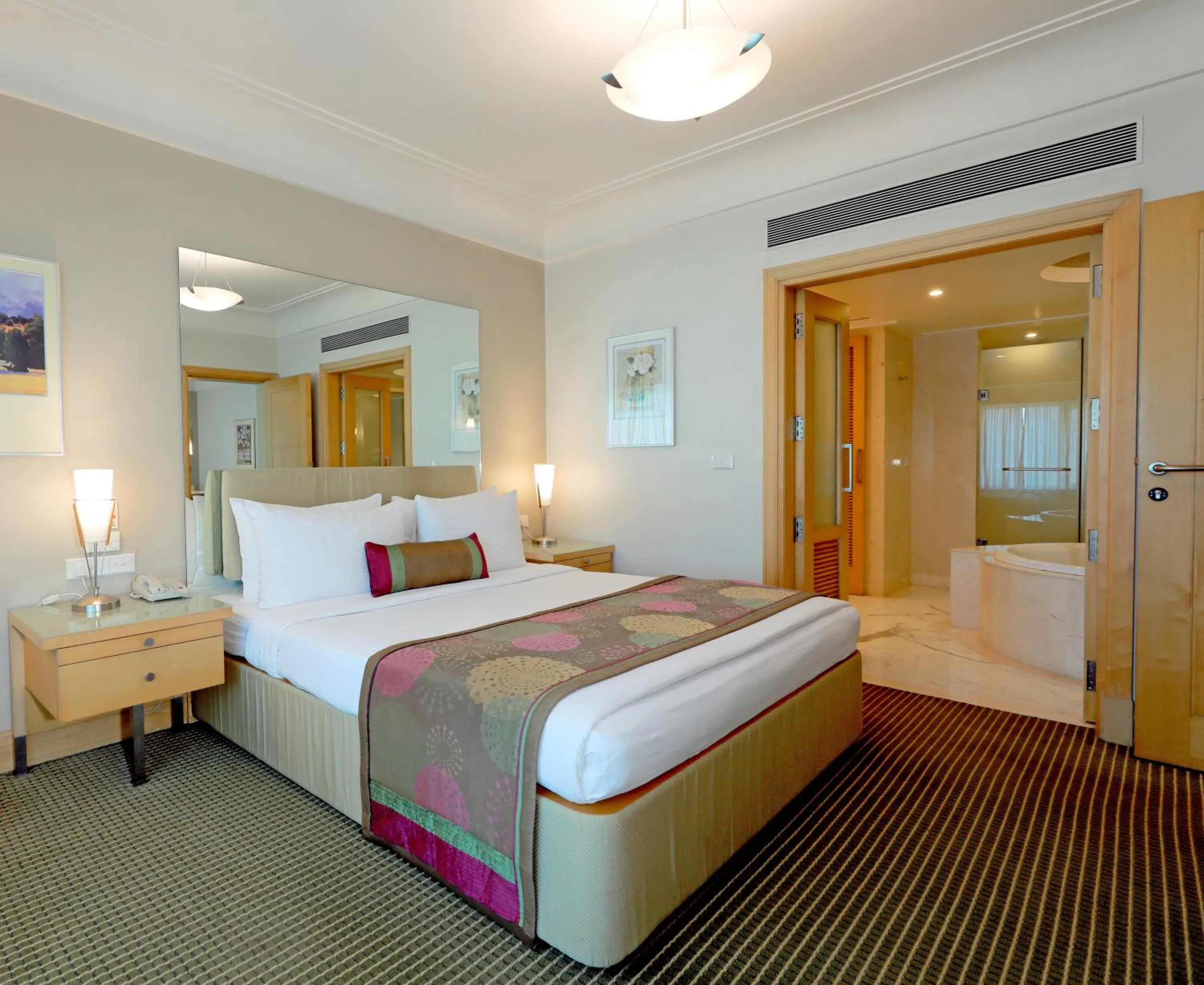 Bed in The Imperial Palace