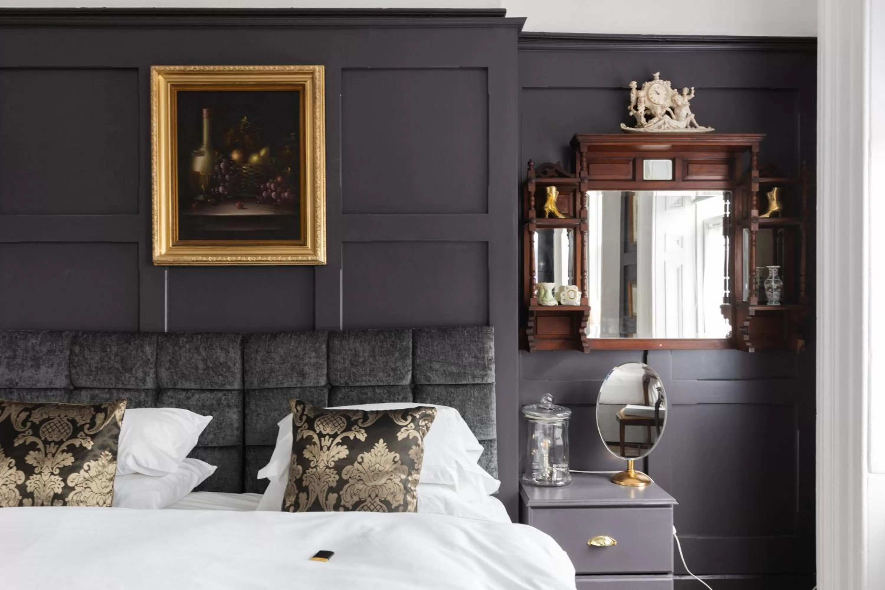 Bed in The Warren Belfast