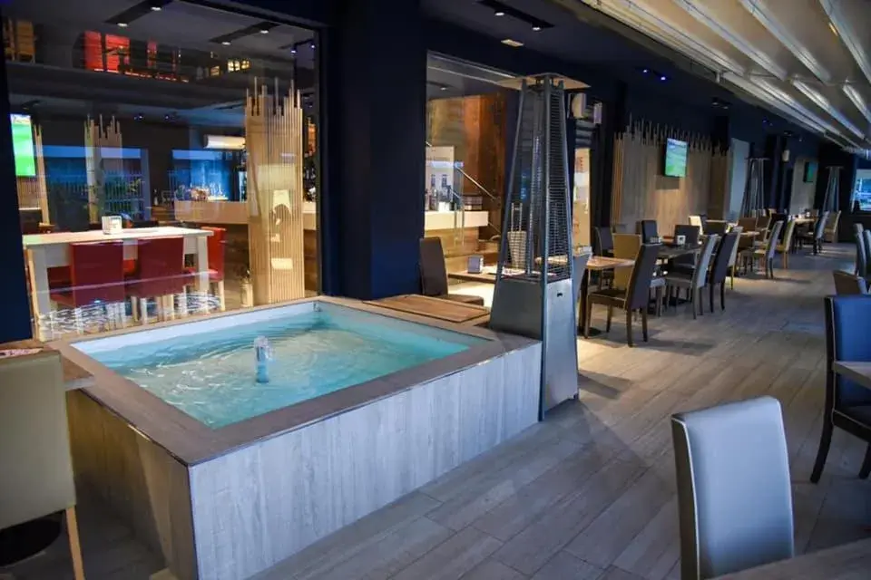 Lounge or bar in Business Hotel