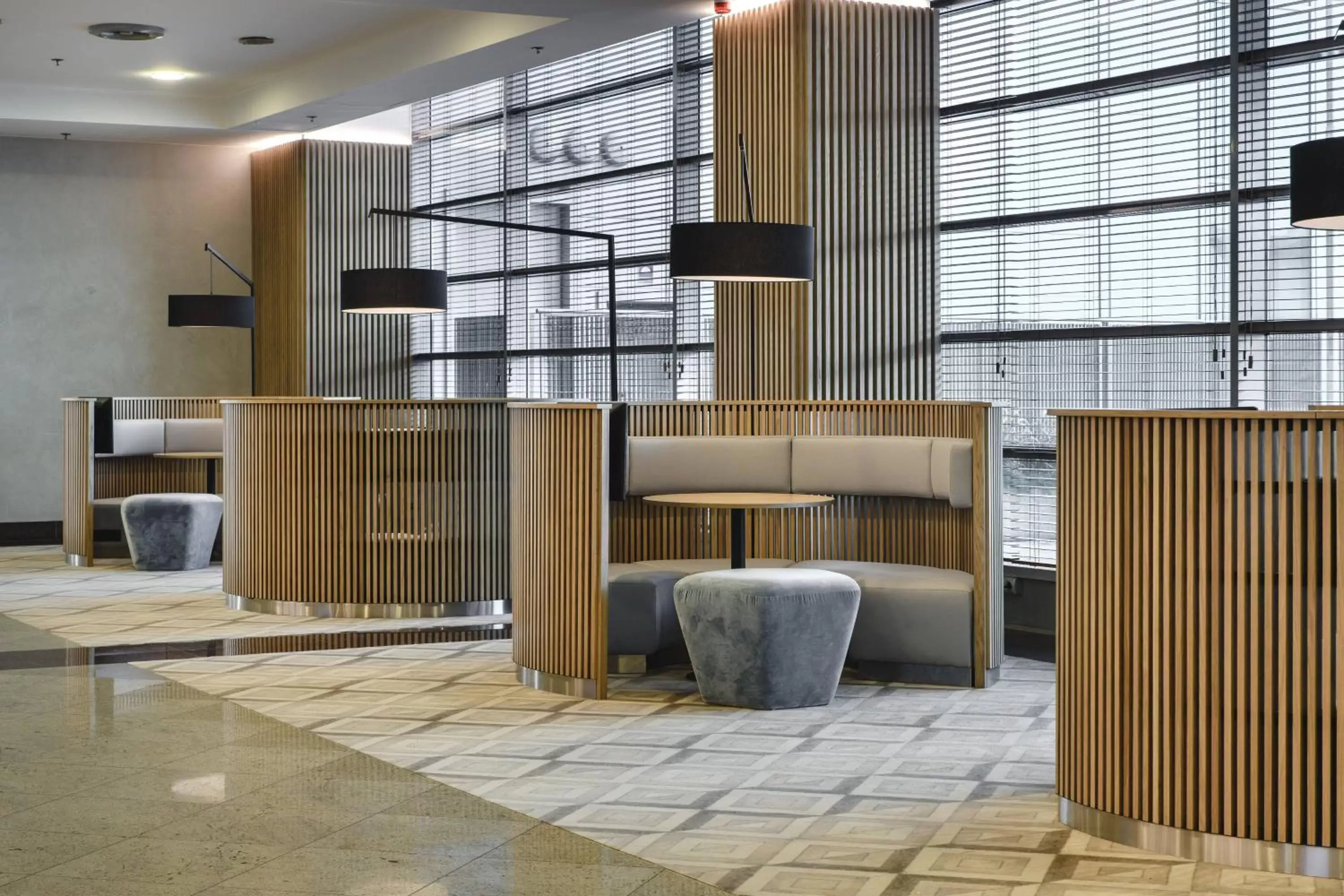 Lobby or reception, Seating Area in Courtyard by Marriott Warsaw Airport