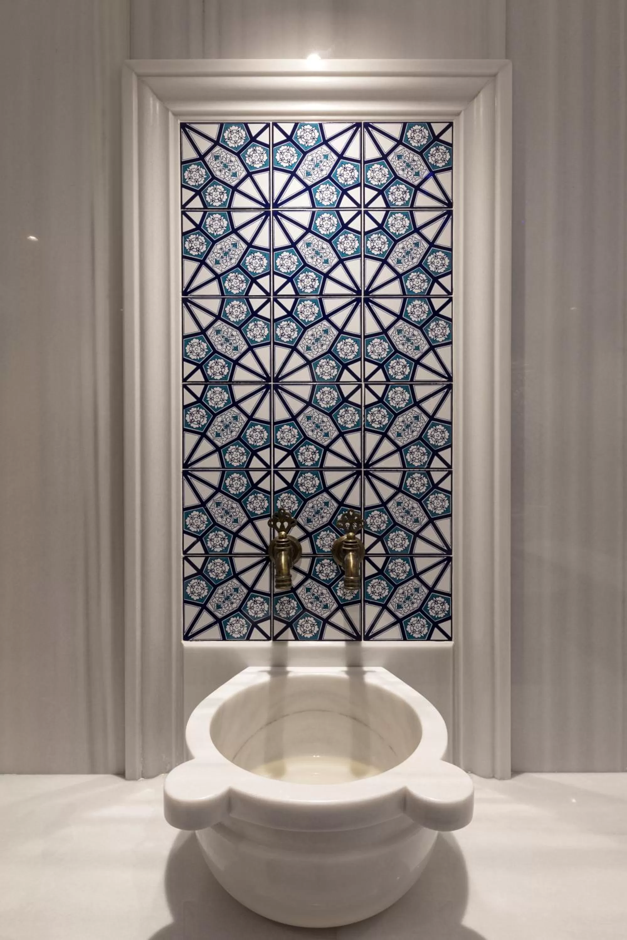 Steam room in Endless Art Hotel-Special Category