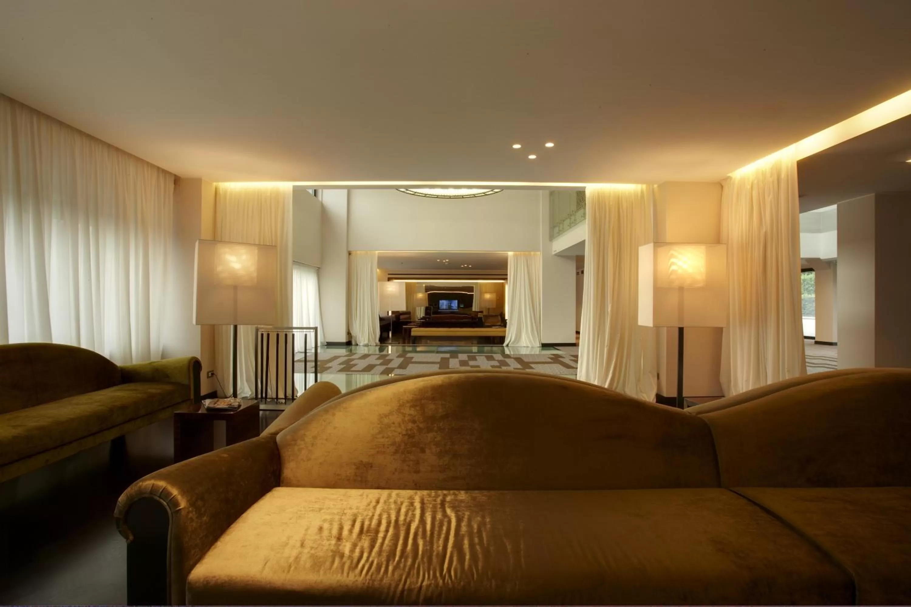 Communal lounge/ TV room in Devero Hotel & Spa, BW Signature Collection