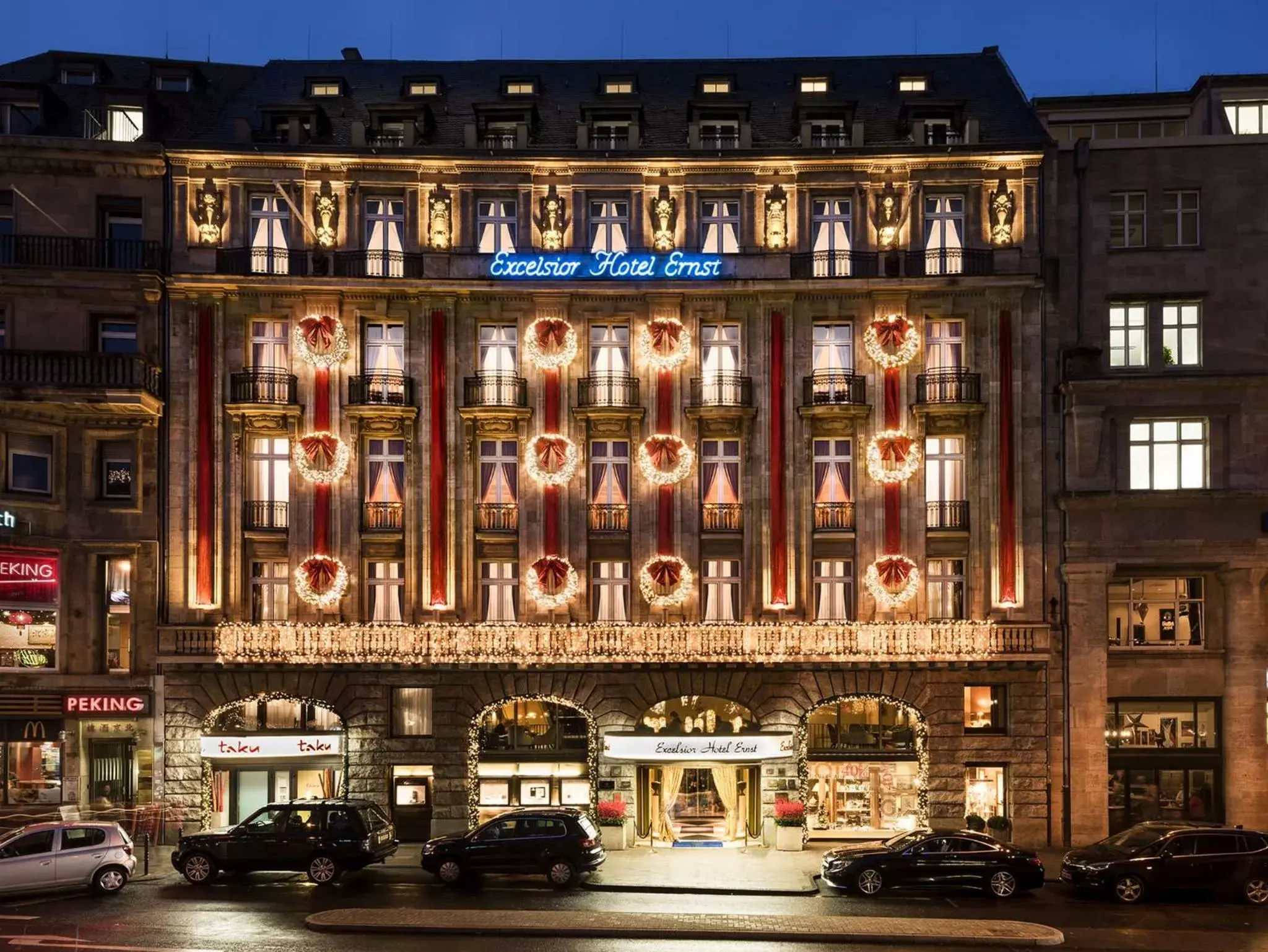 Facade/entrance, Property Building in Excelsior Hotel Ernst am Dom