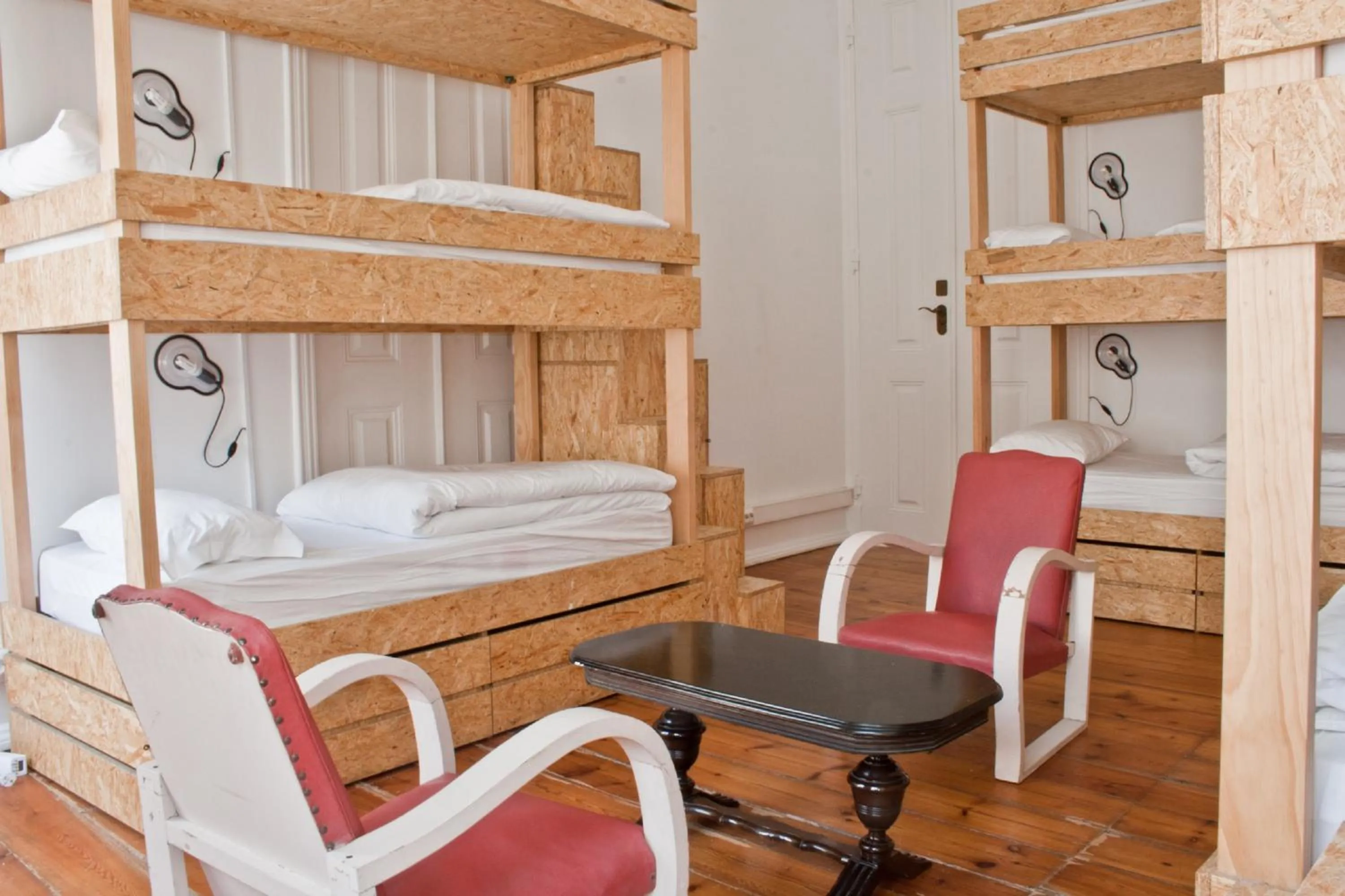 Bedroom, Bed in Independente Príncipe Real